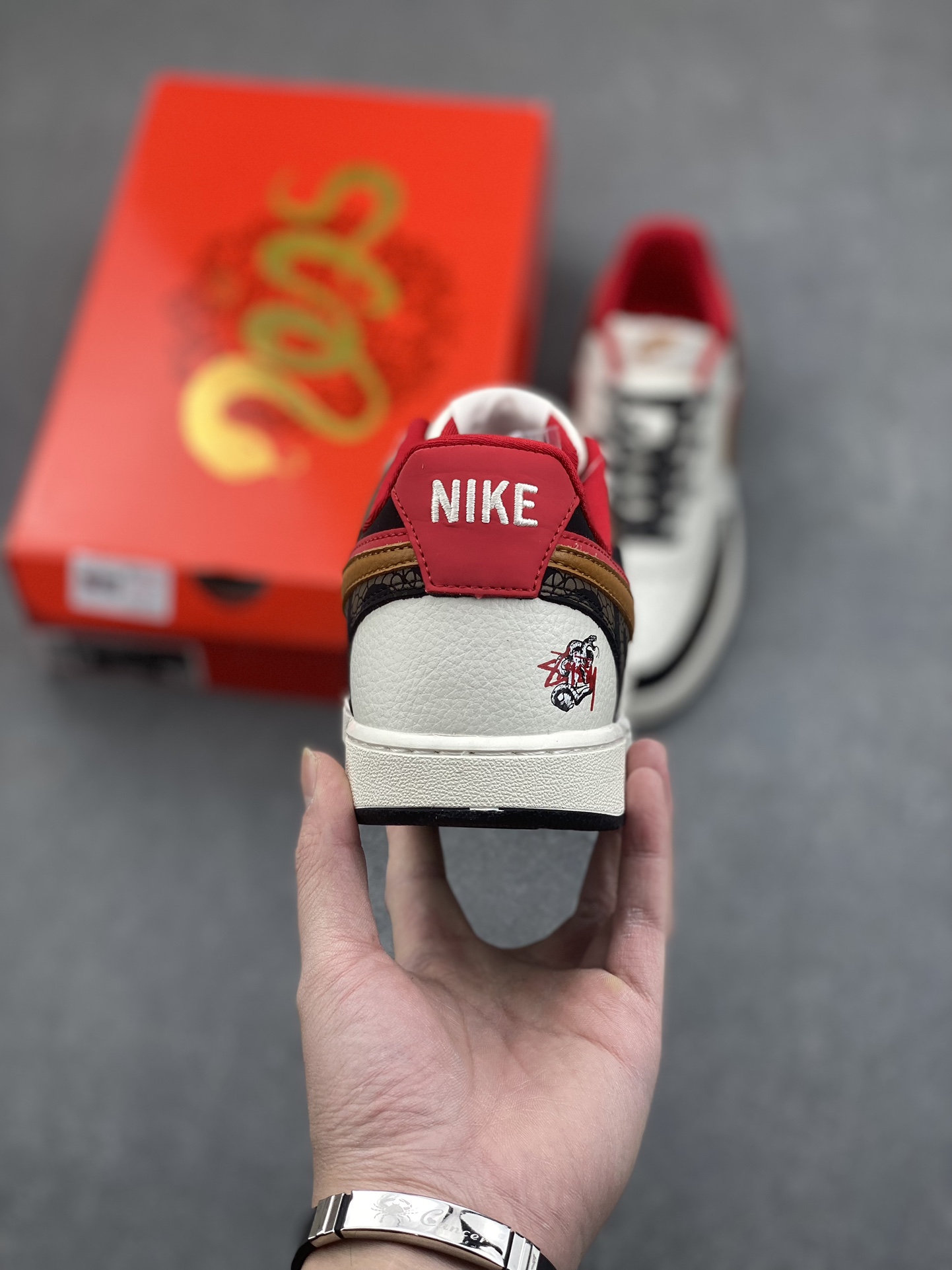 Nike Ebernon Low PRM Sneakers - Breathable, Versatile Fashion Shoes 5 i1734453354 4156 3
