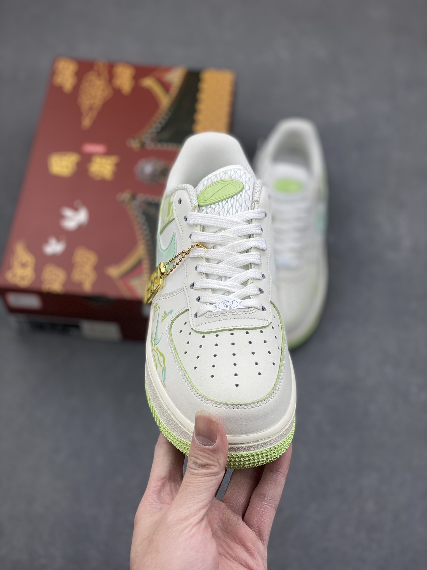 Nike Air Force 1 Low 'Green Snake' Limited Edition Green and White Sneakers 3 i1734453505 3436 2