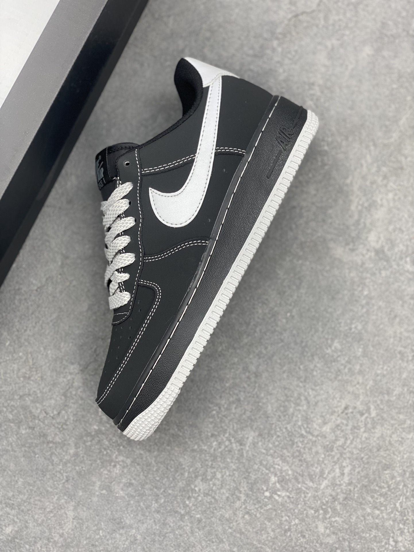 Nike Air Force 1 '07 Black/Silver Low-Top Casual Sneakers - DH5696-228 8 i1734453619 5715 3