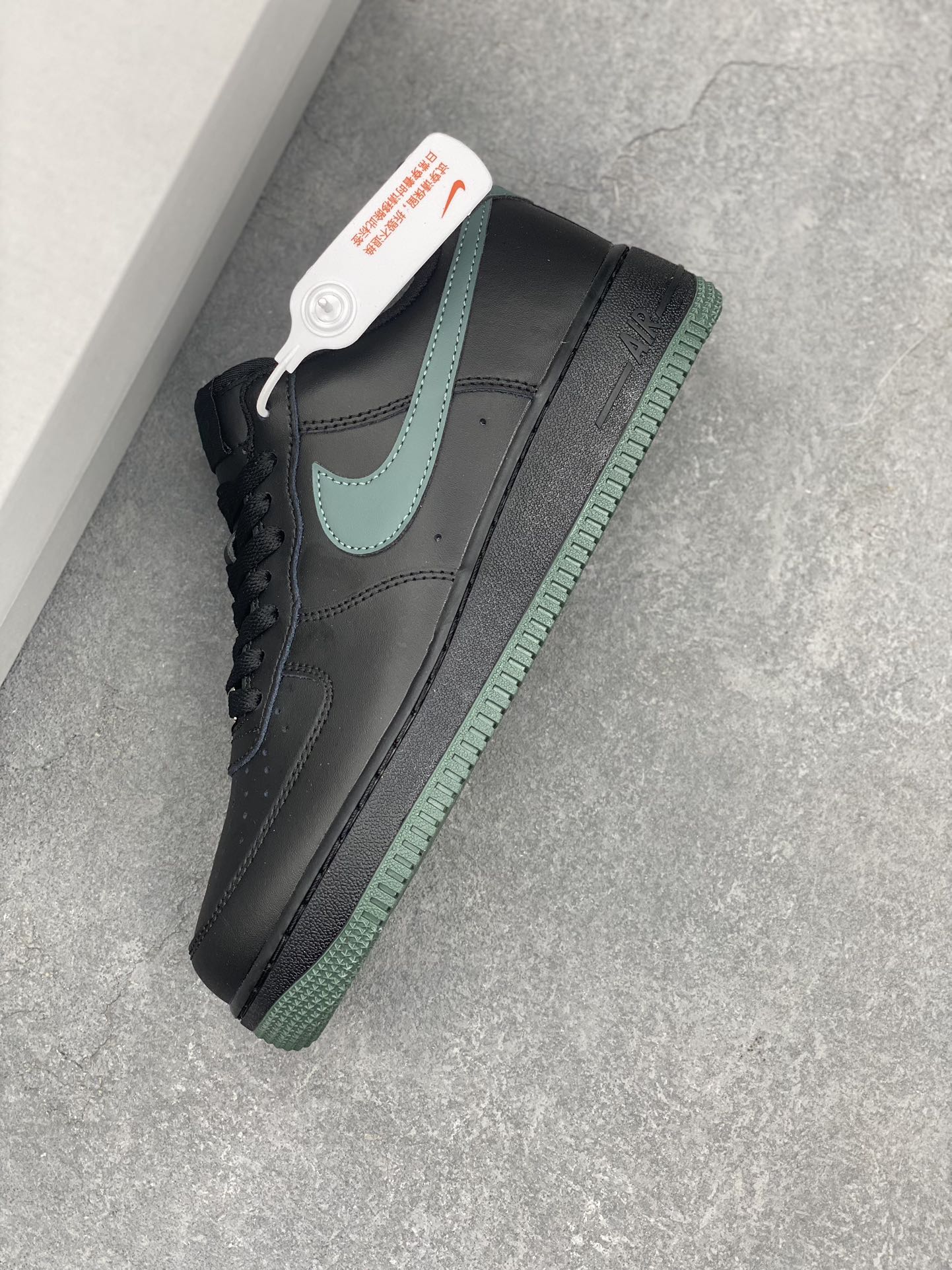 Nike Air Force 1 '07 Low Black/Oil Green Casual Sneakers FJ4146-001 8 i1734453777 904 5