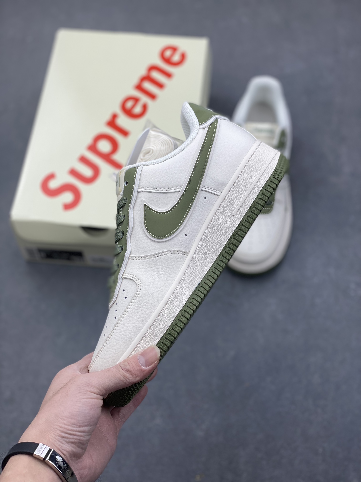 Nike Air Force 1 '07 Low Stone Island Supreme Collab - Olive Green 4 i1734454101 6299 1