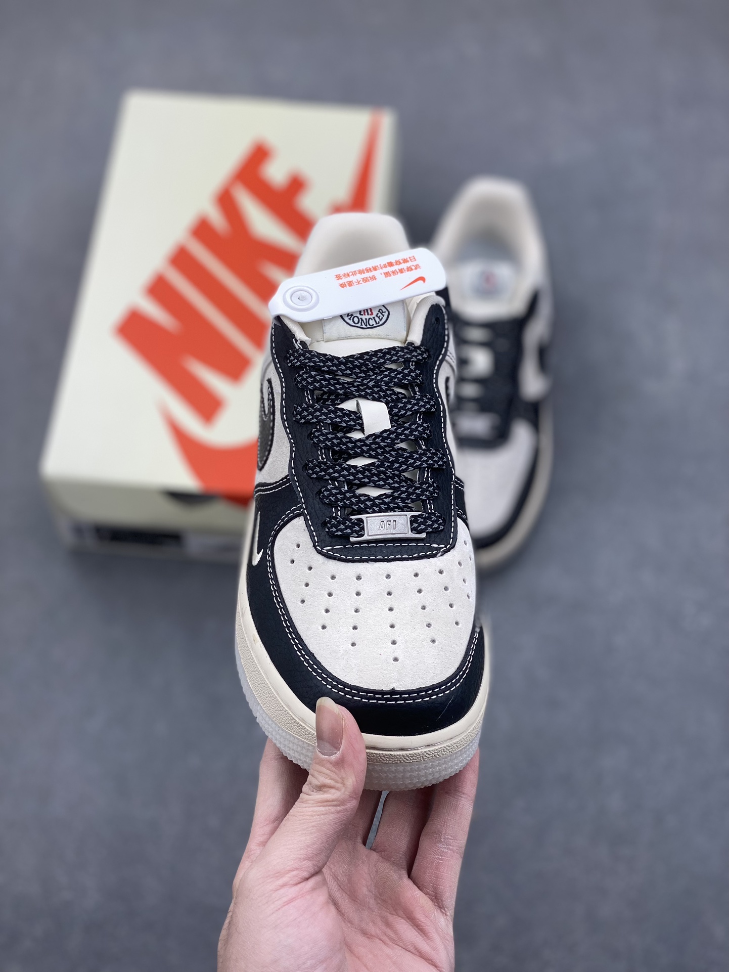 Nike Air Force 1 '07 Low Moncler Collab Black Leather Pigskin Sneakers 3 i1734454144 2601 2