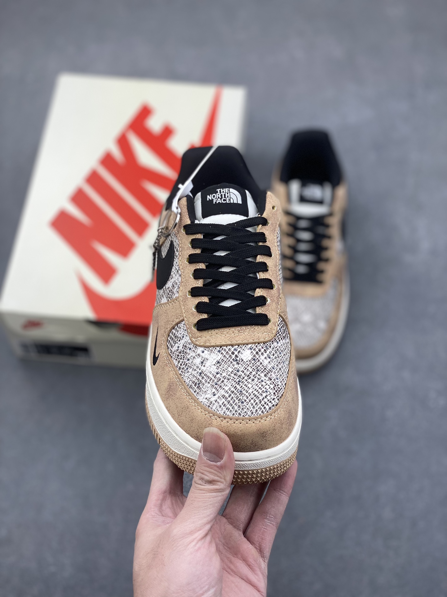 Nike Air Force 1 '07 Low The North Face Collab Sneakers - Mesh Brown 3 i1734454208 2893 7