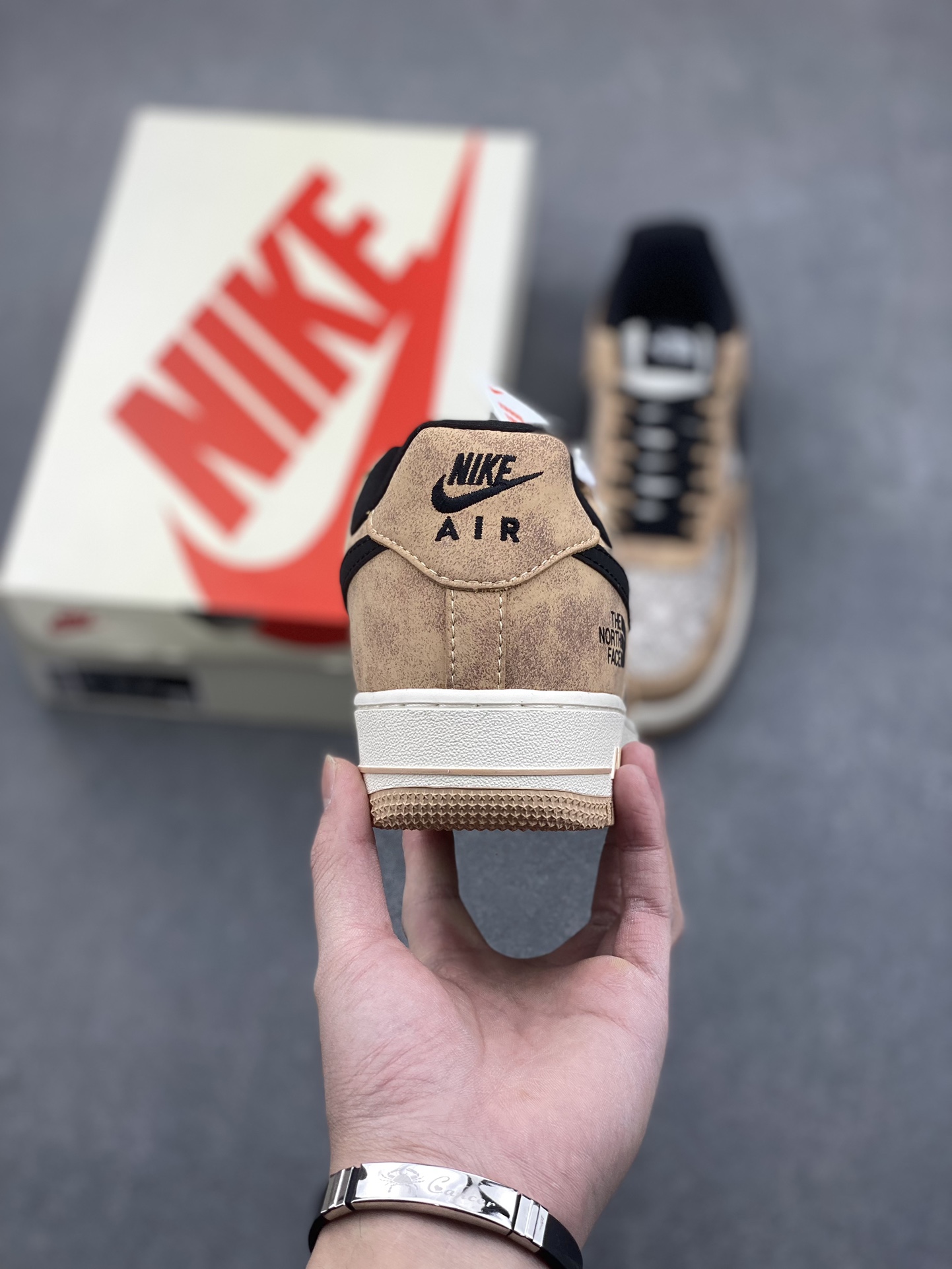 Nike Air Force 1 '07 Low The North Face Collab Sneakers - Mesh Brown 5 i1734454208 3393 8
