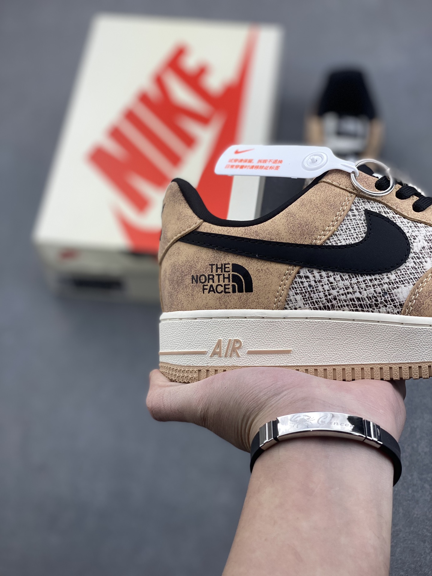 Nike Air Force 1 '07 Low The North Face Collab Sneakers - Mesh Brown 6 i1734454208 4245 2