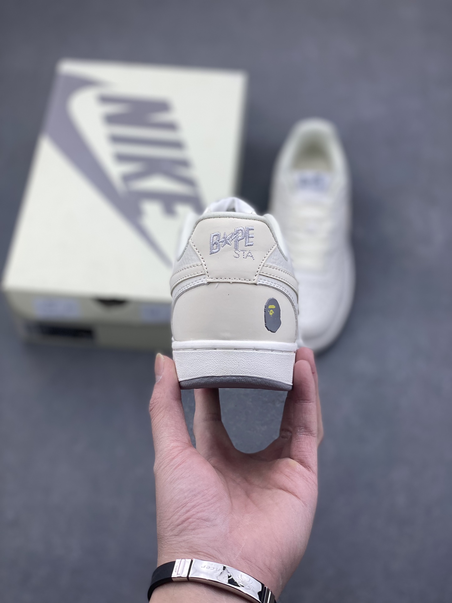 Nike Ebernon Low PRM Sneakers - Versatile, Breathable, and Stylish 5 i1734541204 1257 6