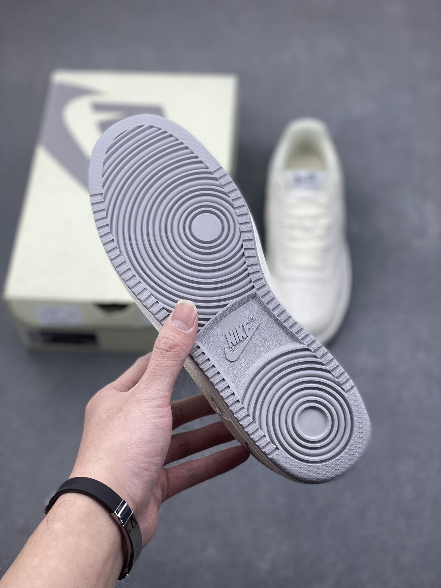 Nike Ebernon Low PRM Sneakers - Versatile, Breathable, and Stylish 7 i1734541204 5345 5