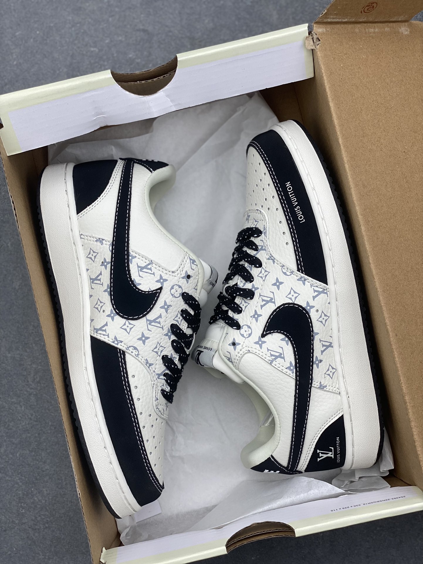 Nike Ebernon Low PRM x Louis Vuitton Sneakers - Limited Edition 10 i1734541378 6131 3