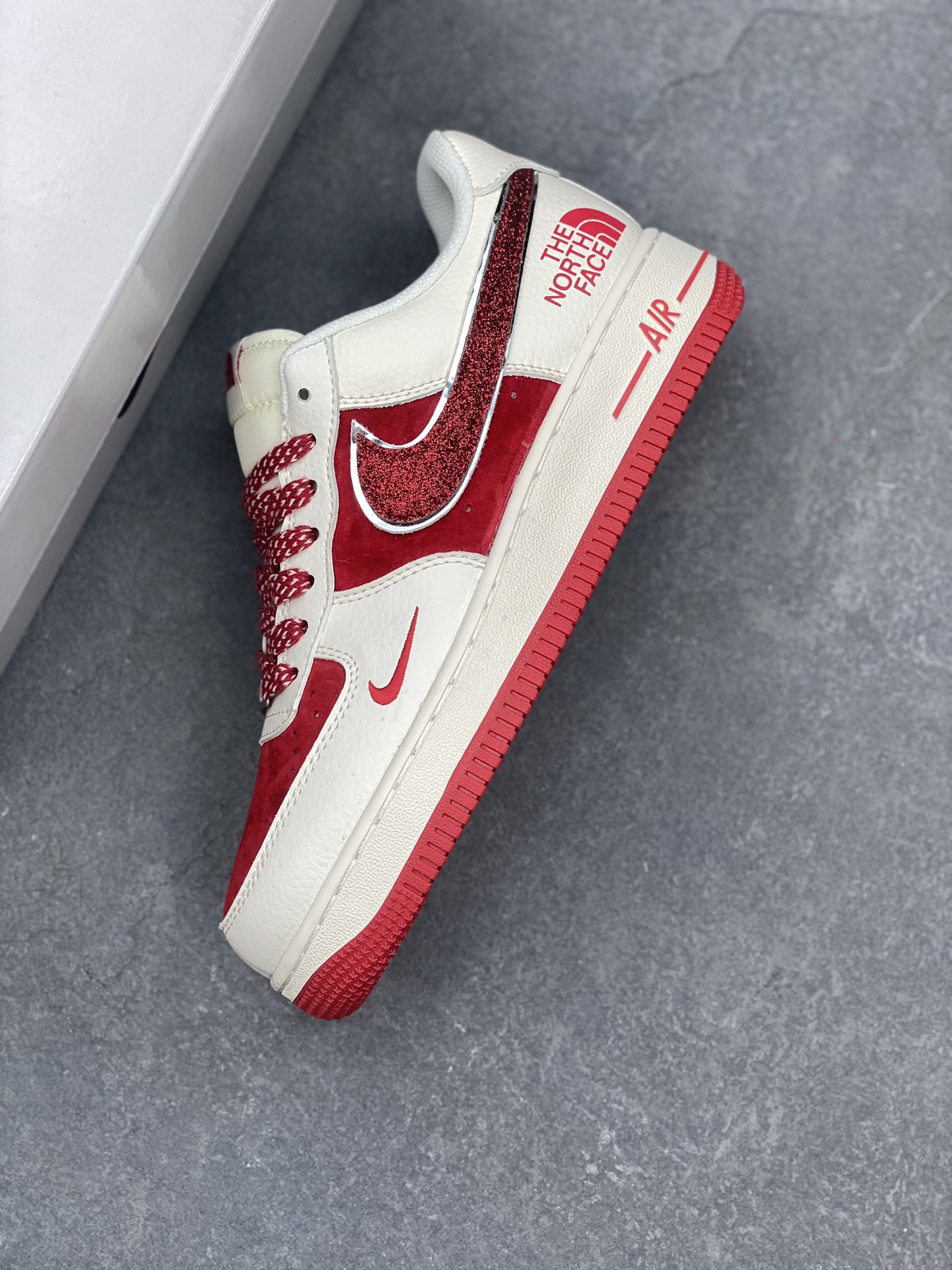 Nike Air Force 1 '07 The North Face Red & Cream Low-Top Sneakers 8 i1734541662 8247 5