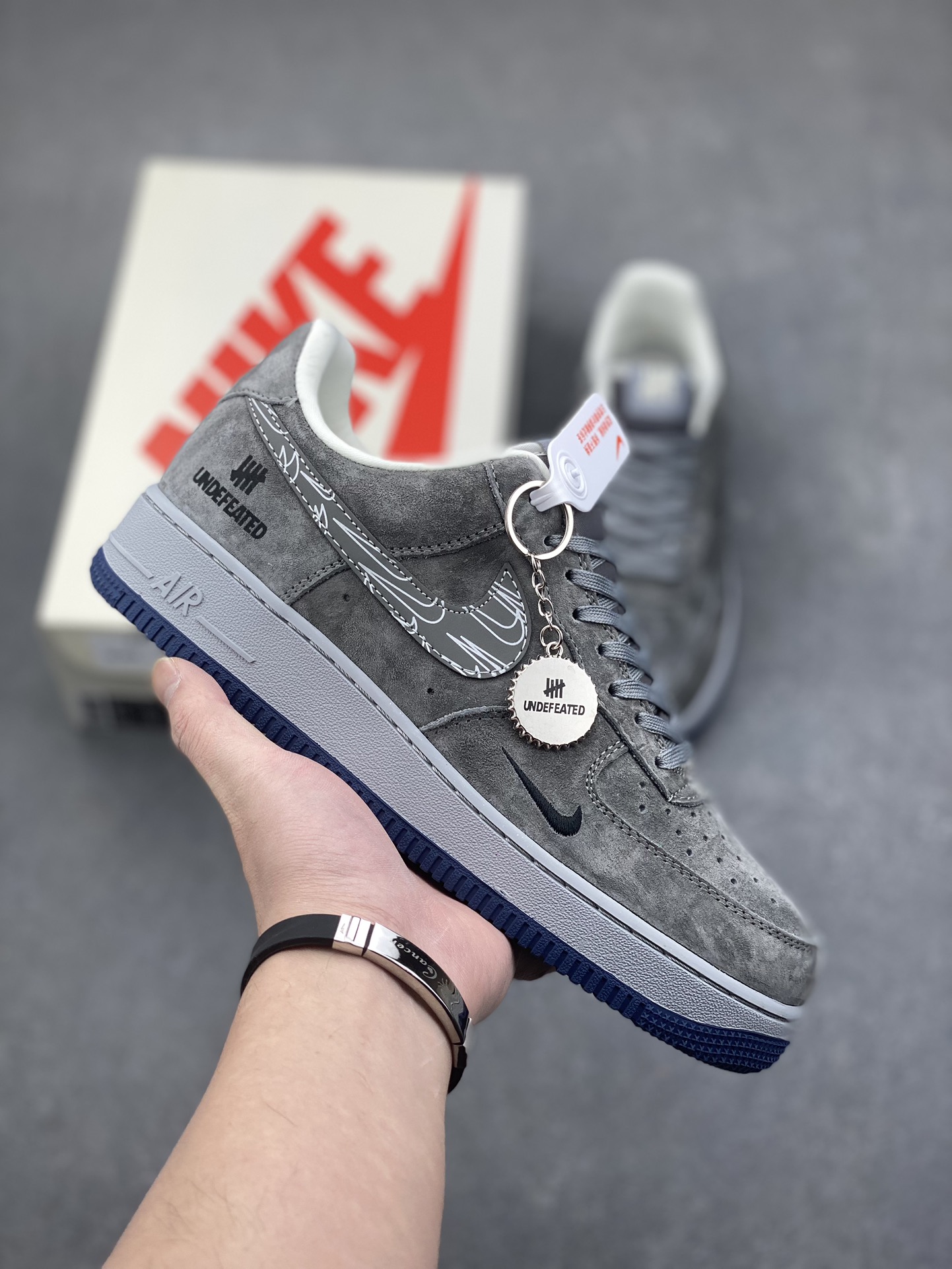 Nike Air Force 1 '07 Low Undefeated Collab Gray Pigskin Sneakers 2 i1734542257 3347 4