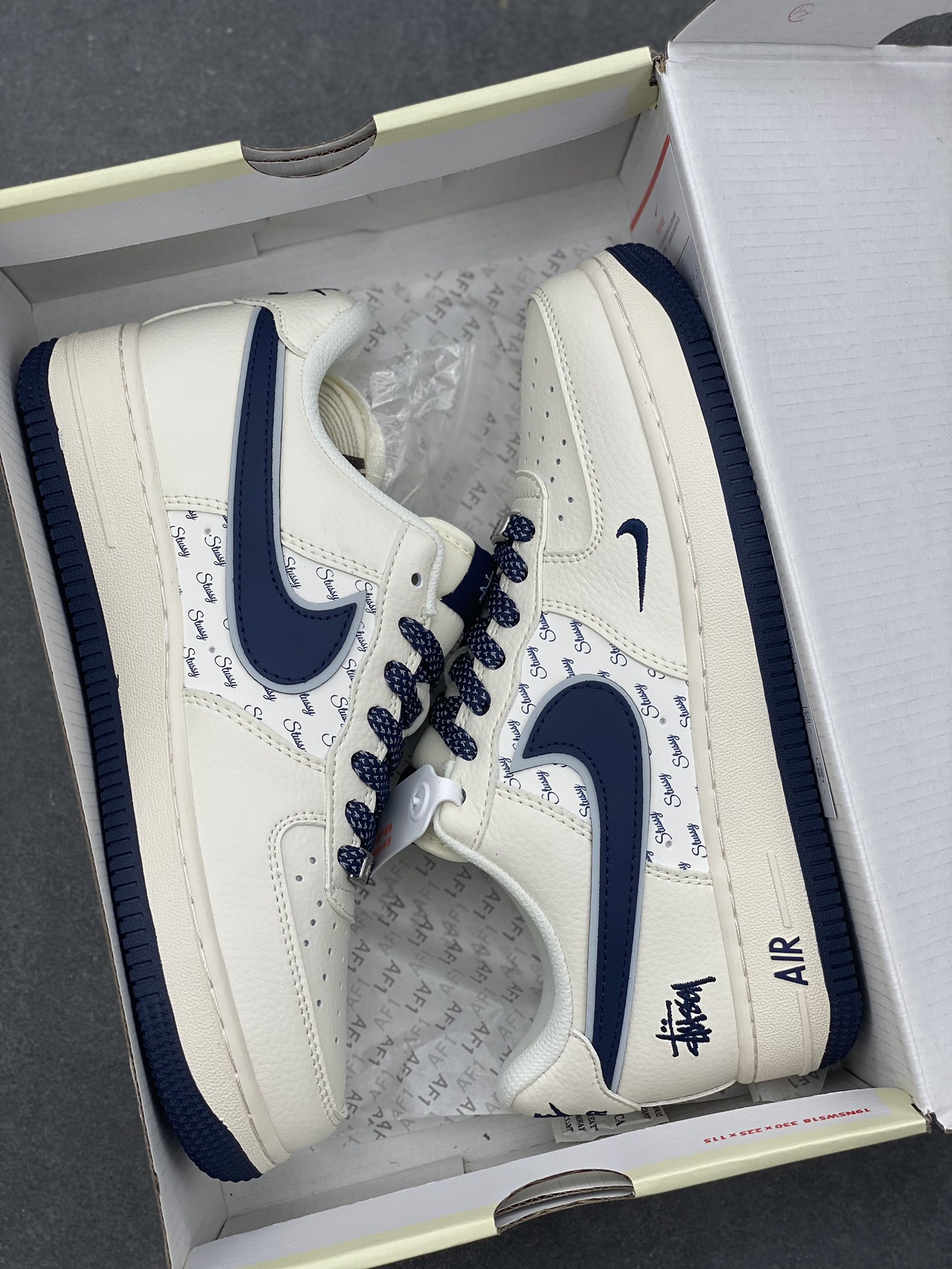 Nike Air Force 1 '07 Low Stussy Deep Blue - Iconic Style, Limited Edition 10 i1734542475 1396 0