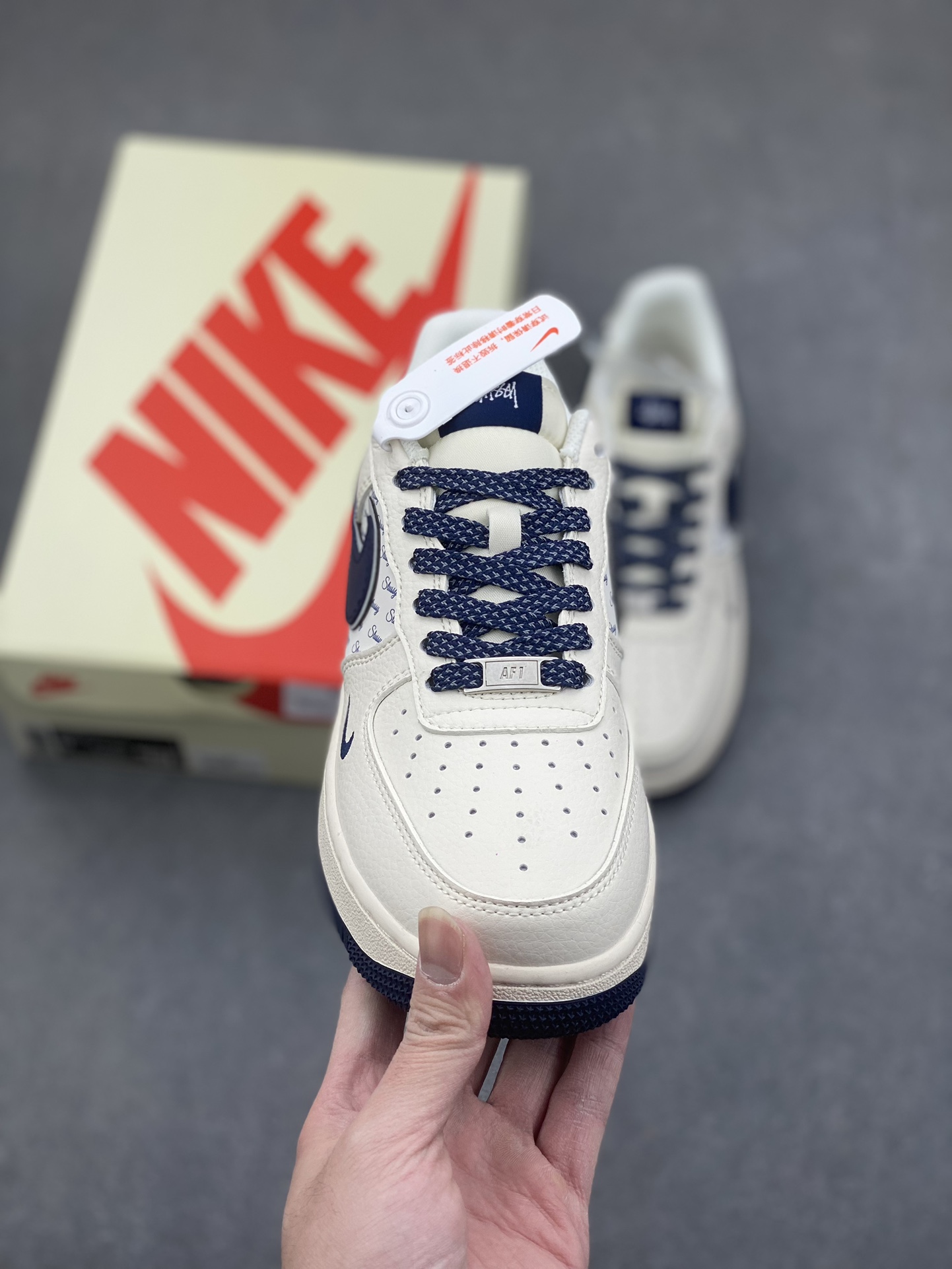 Nike Air Force 1 '07 Low Stussy Deep Blue - Iconic Style, Limited Edition 3 i1734542475 3564 4