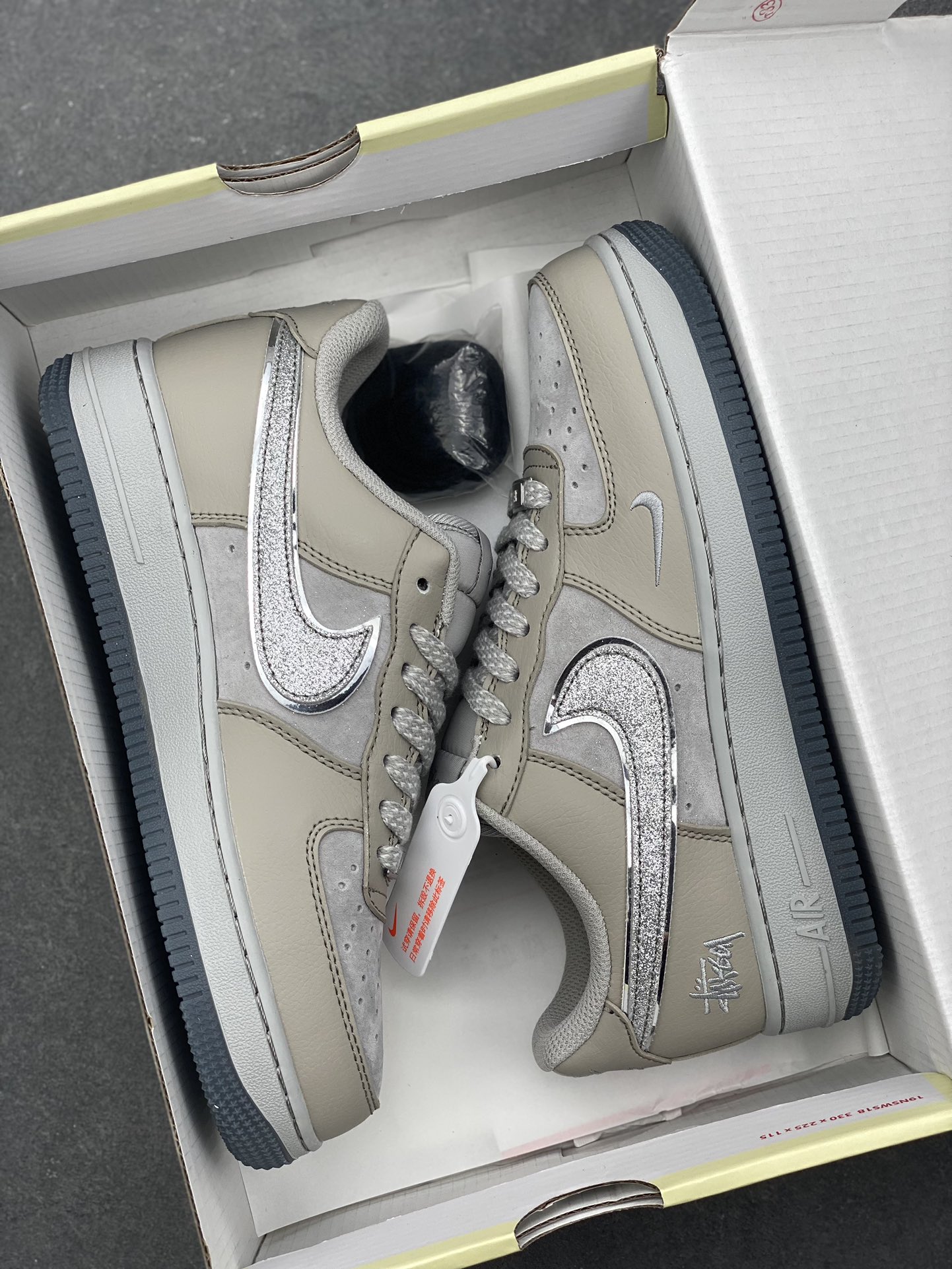 Nike Air Force 1 '07 Low Stussy Collaboration Sneakers - Limited Edition 10 i1734542567 1685 1