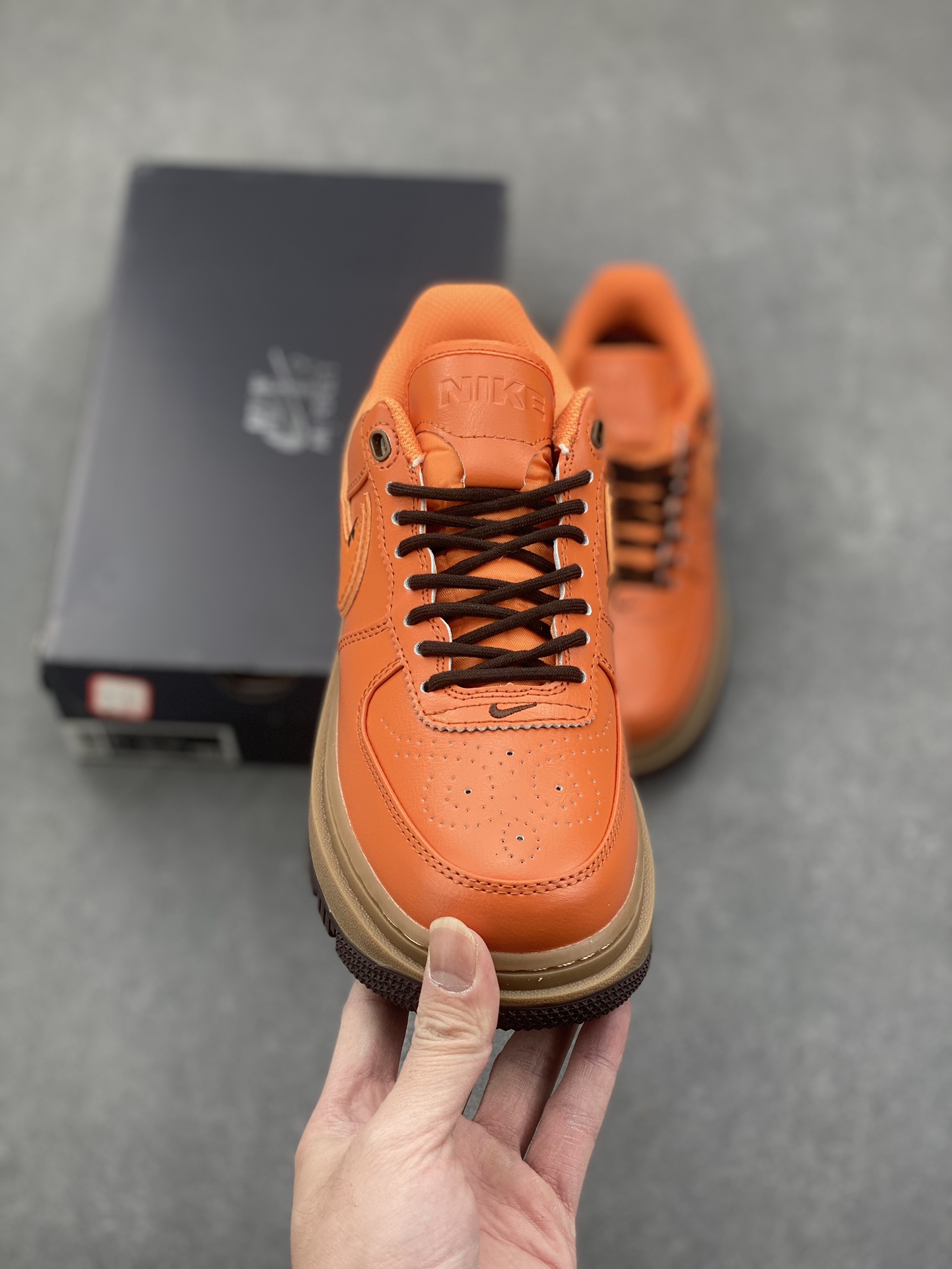 Nike Air Force 1 '07 Low Platform Sneaker - Orange/Brown. Sizes 36-45 3 i1734542653 3344 5