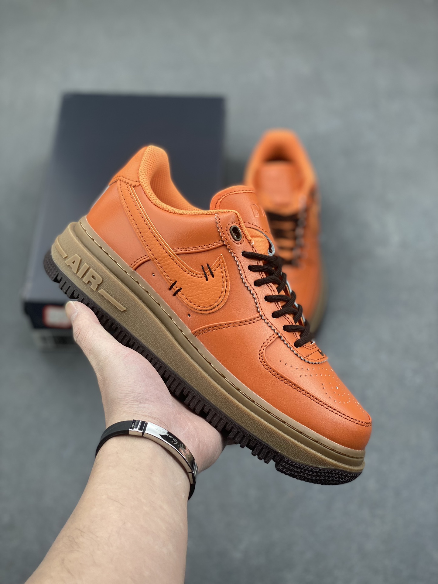 Nike Air Force 1 '07 Low Platform Sneaker - Orange/Brown. Sizes 36-45 2 i1734542653 6921 6