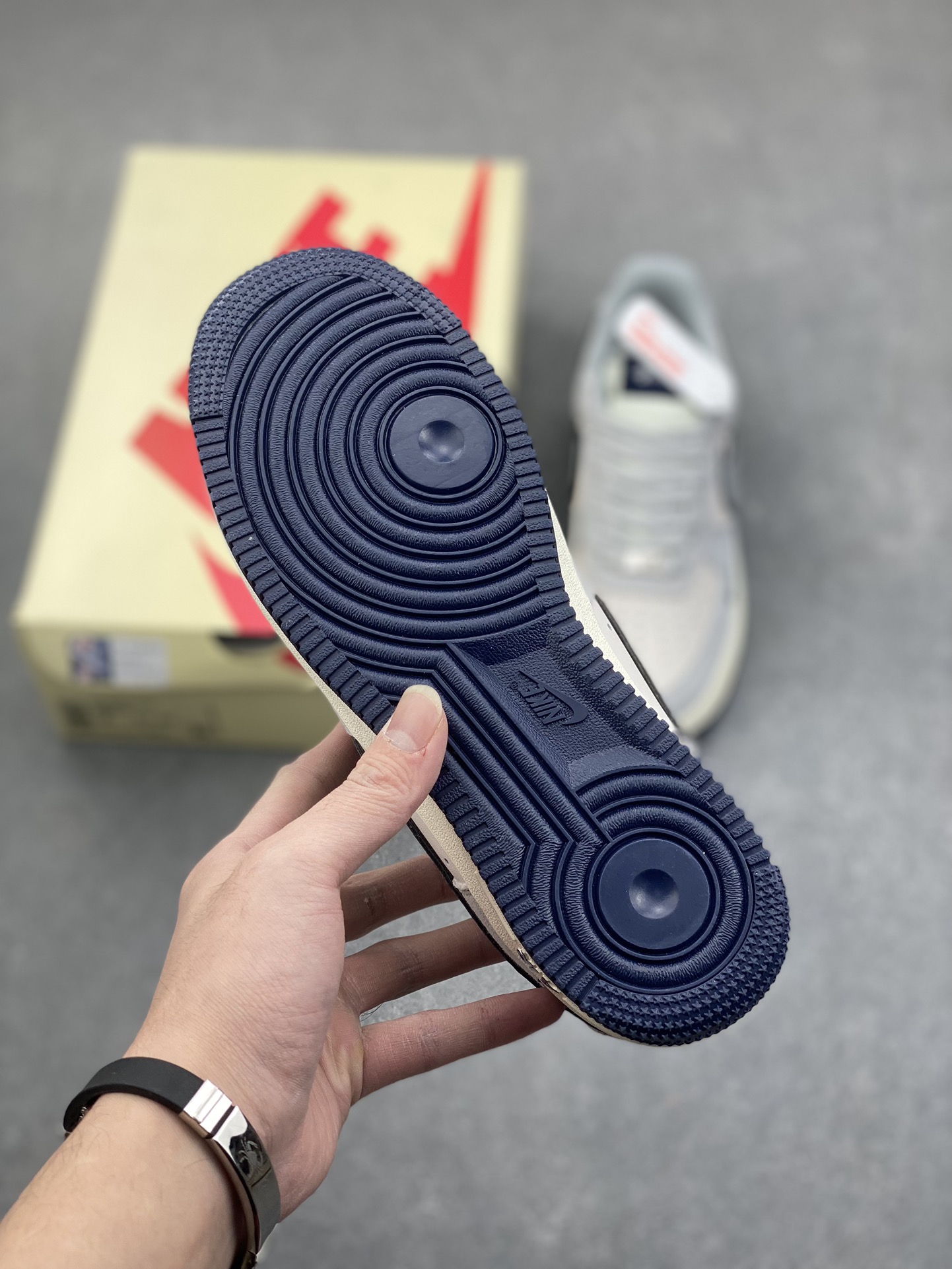 Nike Air Force 1 '07 Low Stussy CDG Collaboration Sneakers 7 i1734625939 9168 4