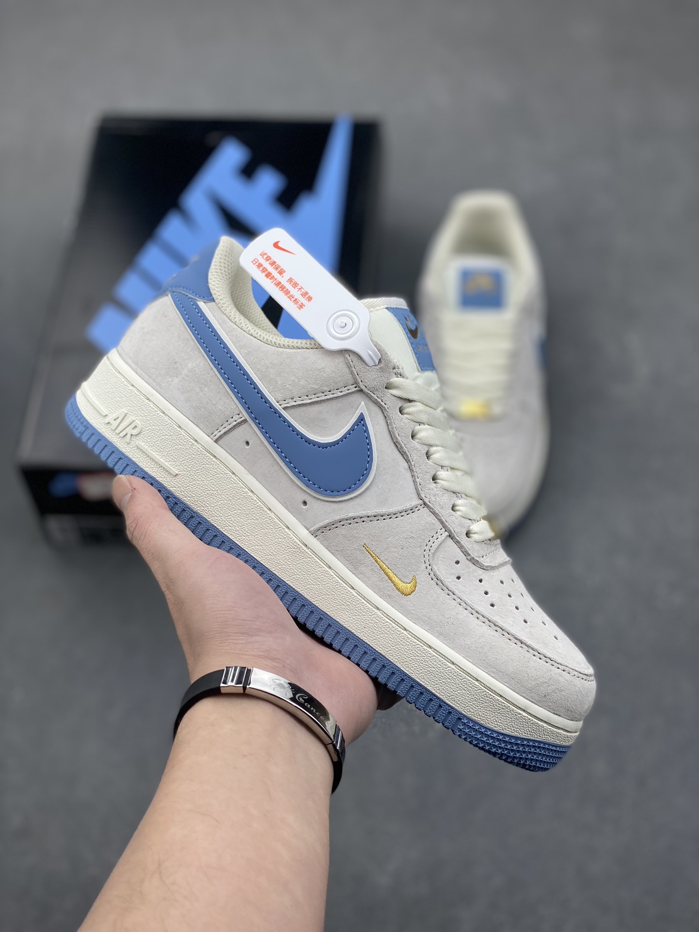 Nike Air Force 1 '07 Low-Top Sneakers - Casual Style & Comfort 2 i1734626050 4609 3
