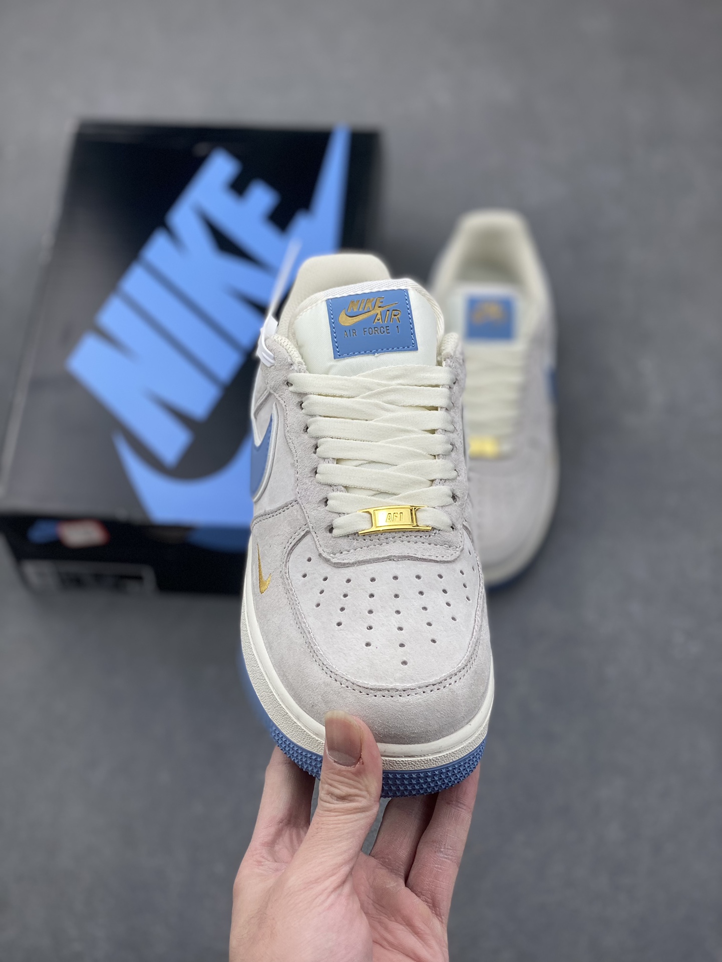 Nike Air Force 1 '07 Low-Top Sneakers - Casual Style & Comfort 3 i1734626050 5623 5