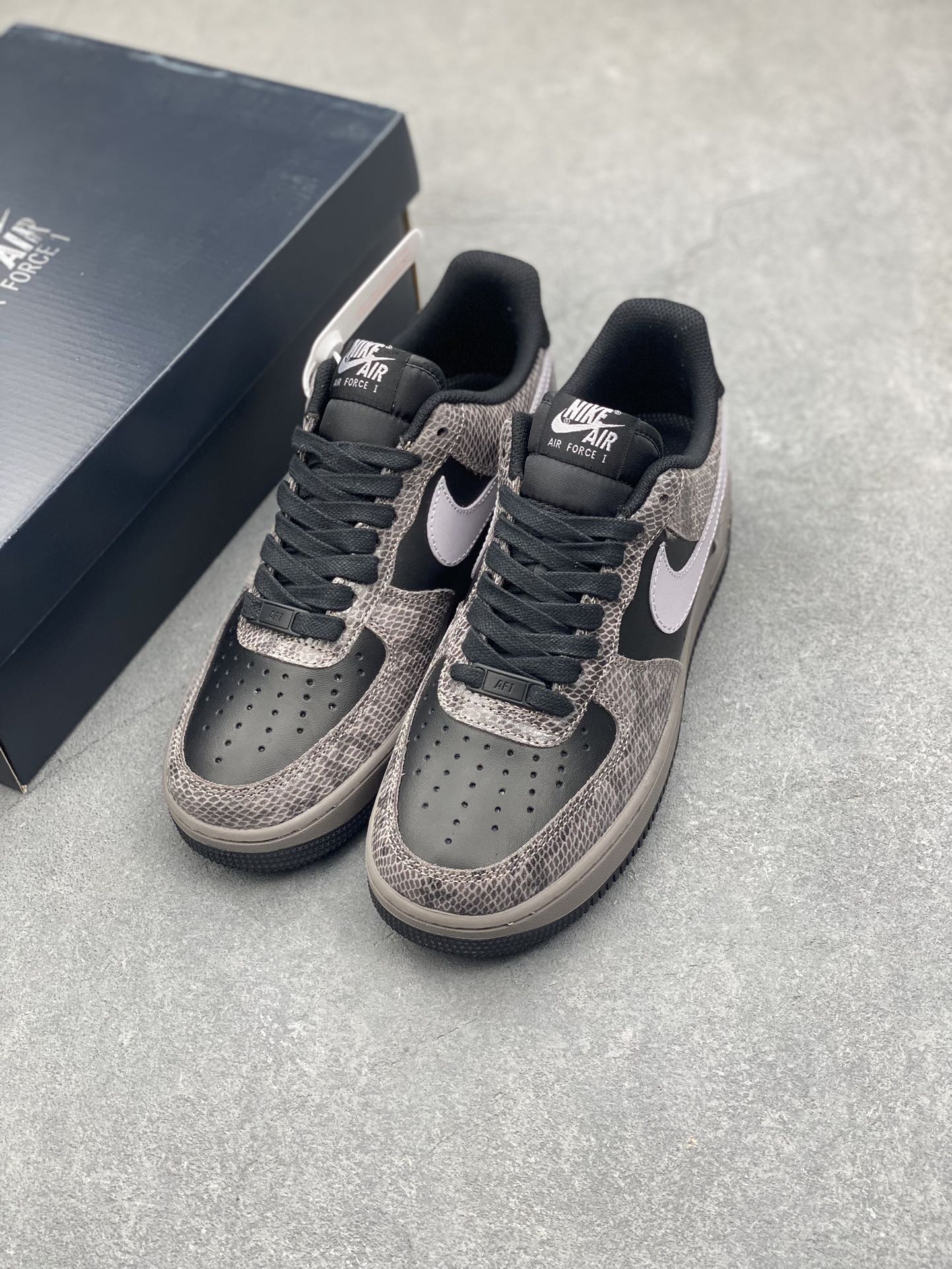 Nike Air Force 1 '07 Low Black Snake Print Leather Casual Sneaker HF2898-001 9 i1734626173 3439 3