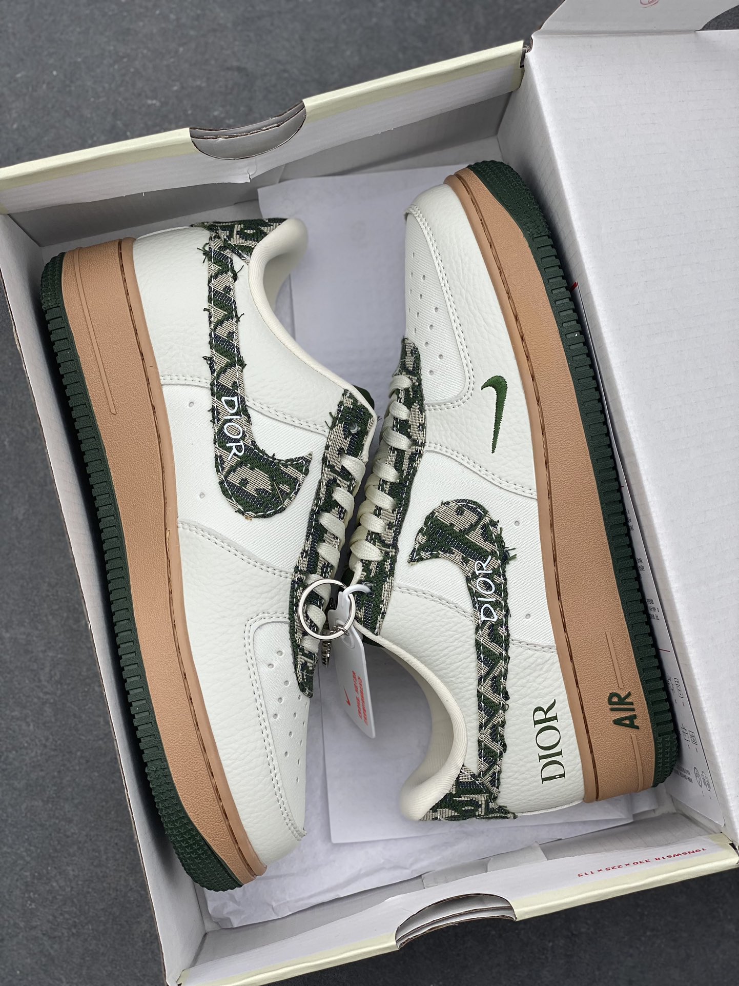 Nike Air Force 1 '07 Low Dior Collab Sneakers - Green Pattern Accents 10 i1734626292 9023 8