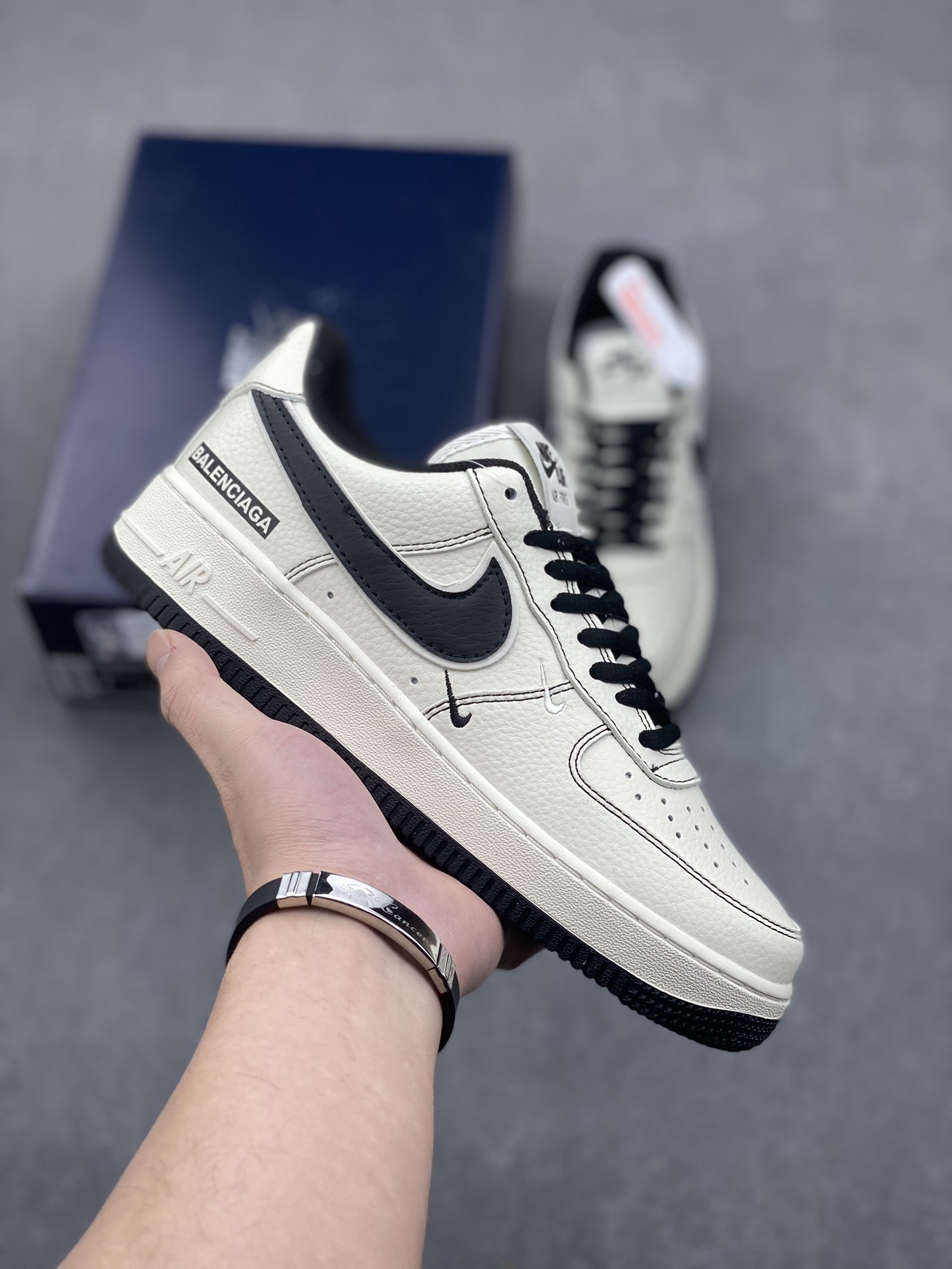 Balenciaga x Nike Air Force 1 '07 Low Cream Black Sneakers 2 i1734626377 1533 5