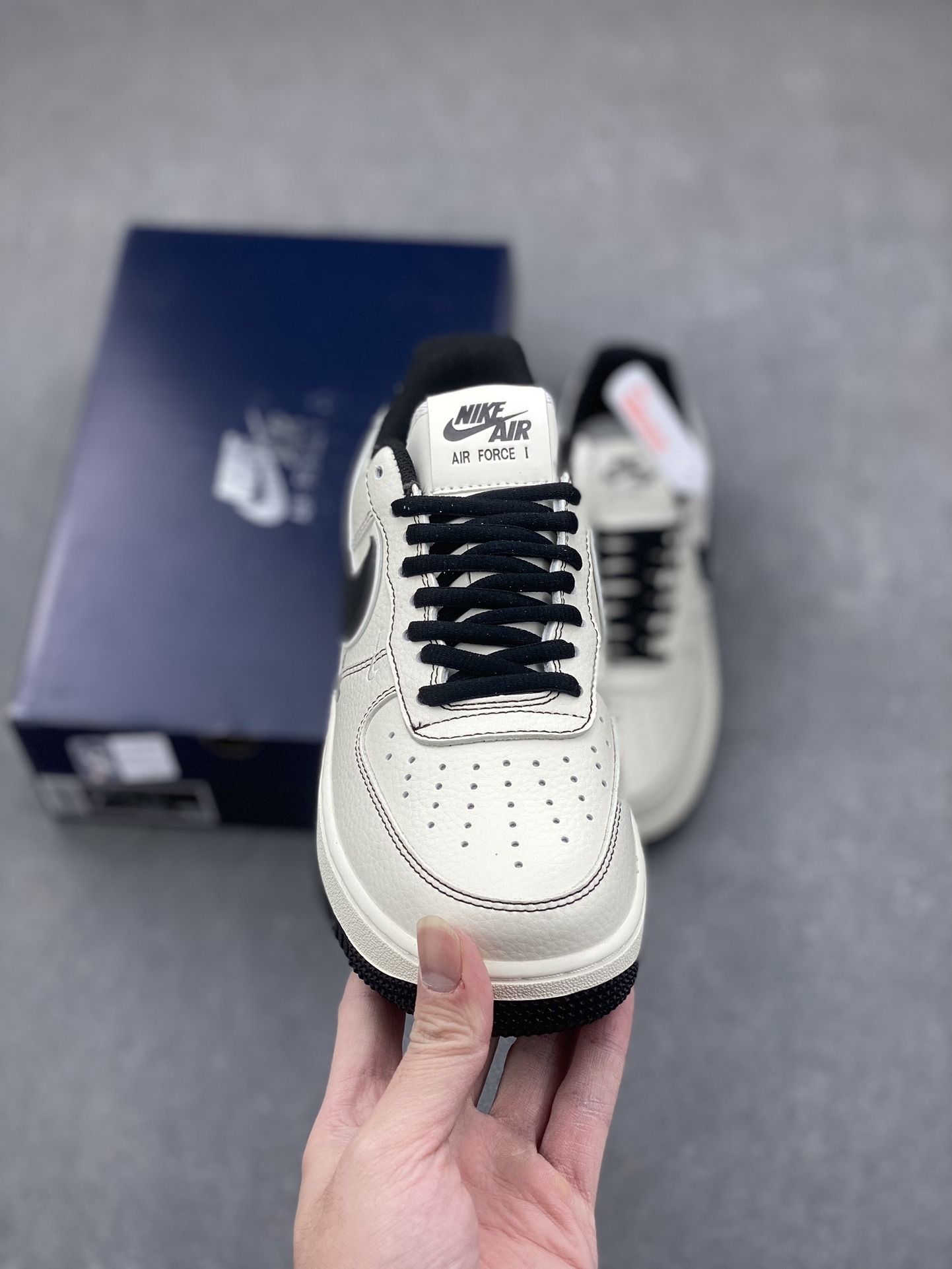 Balenciaga x Nike Air Force 1 '07 Low Cream Black Sneakers 3 i1734626377 7462 4