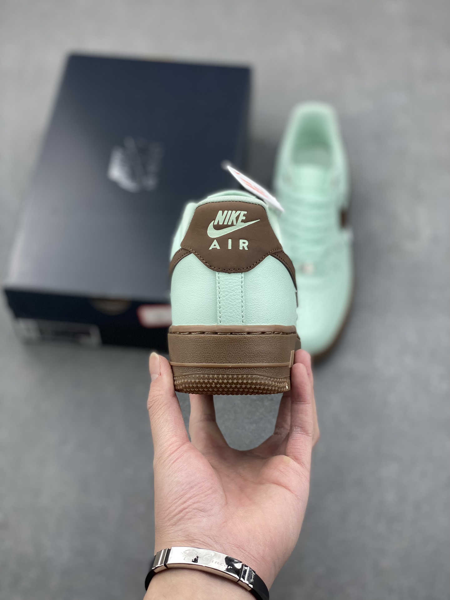 Nike Air Force 1 '07 Low Mint Foam/Cocoa Casual Shoes IB8894-329 5 i1734626638 3304 6