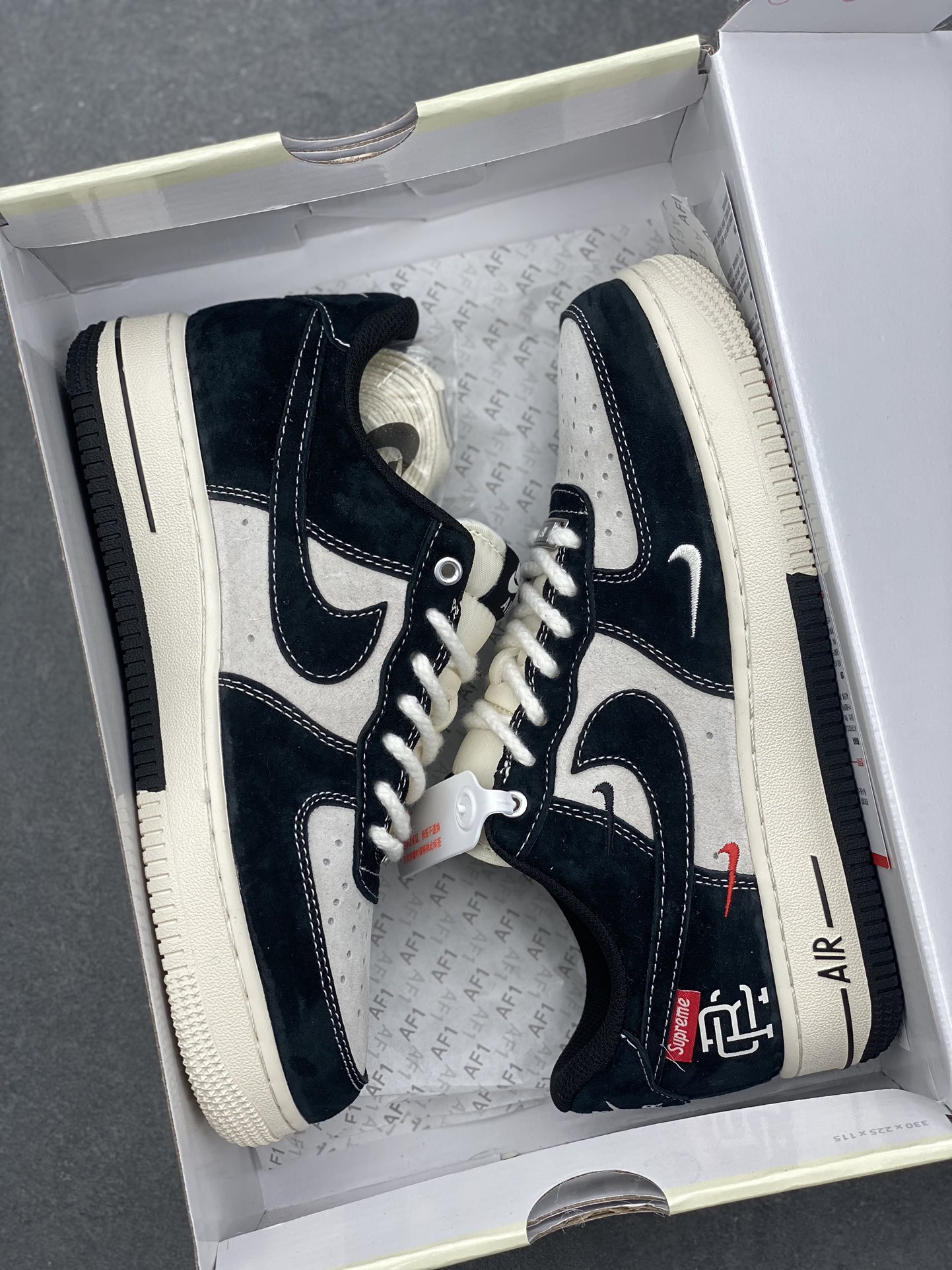 Nike Air Force 1 '07 Low Supreme Collab Sneakers - Black/Cream Limited Edition 10 i1734626856 5551 6