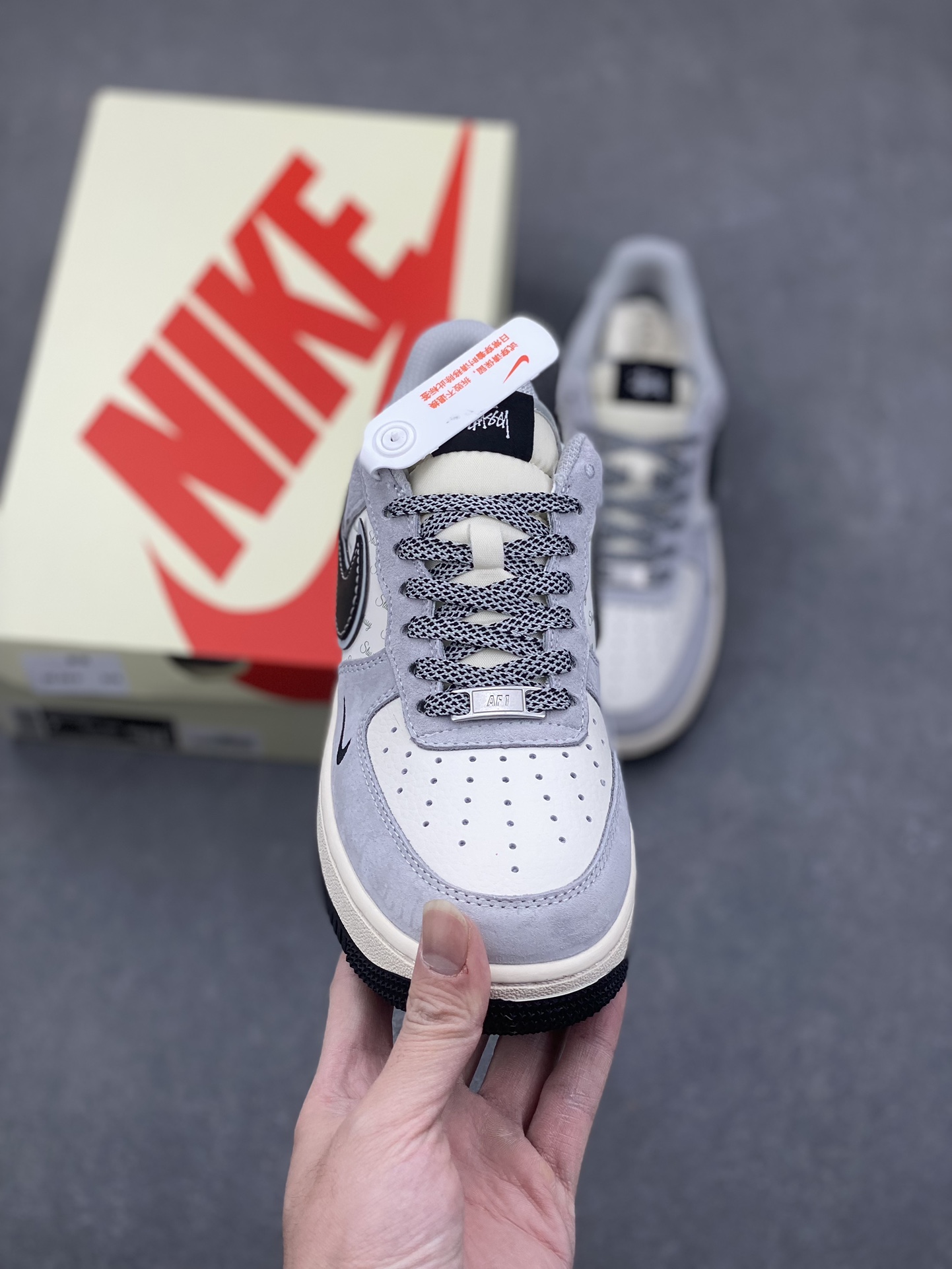 Nike Air Force 1 '07 Low Stussy Collab Sneakers - Grey/Black 3 i1734626910 5322 8