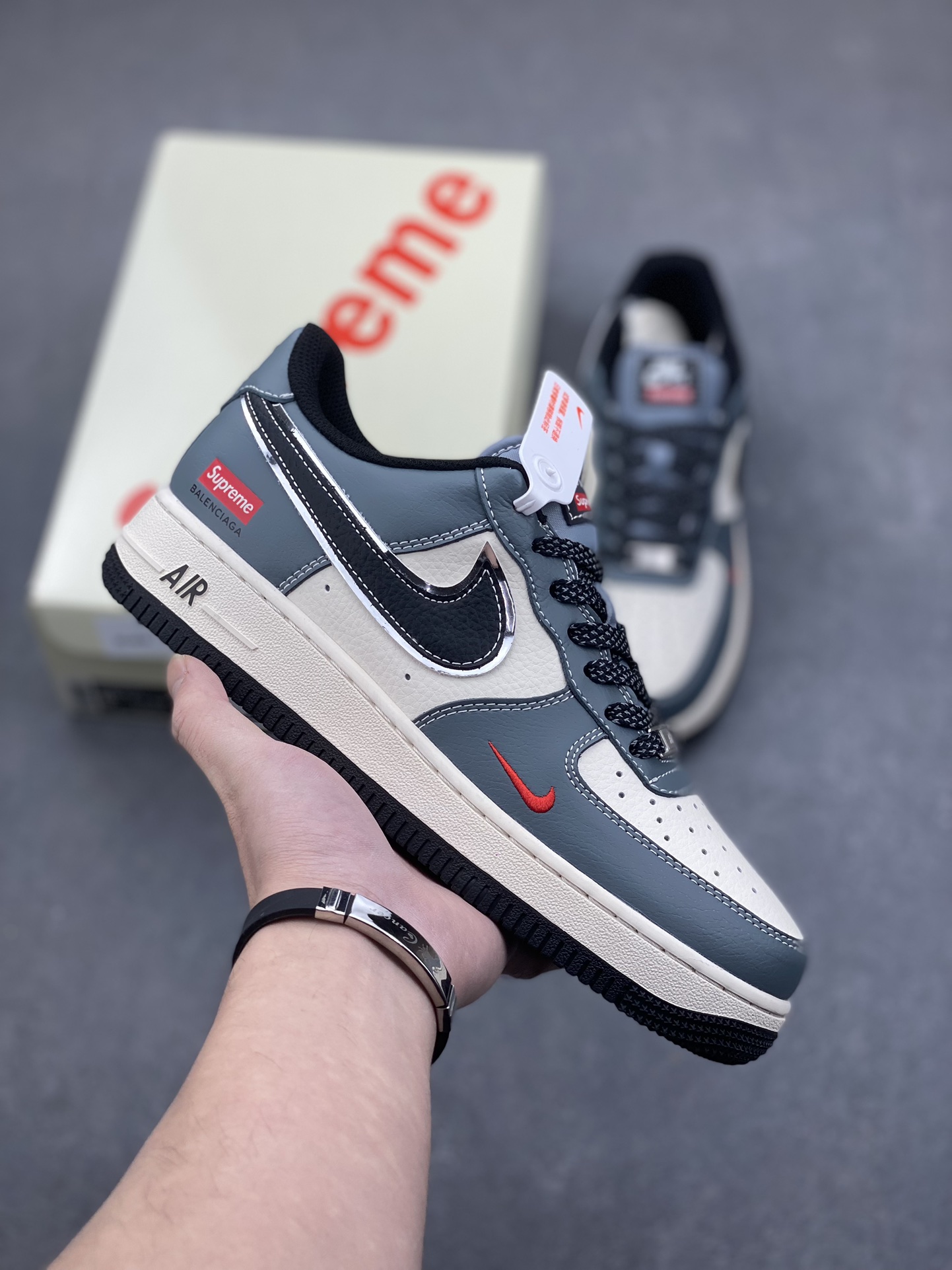 Nike Air Force 1 Low Supreme Balenciaga Custom Sneakers - Limited Edition 2 i1734809140 5400 0