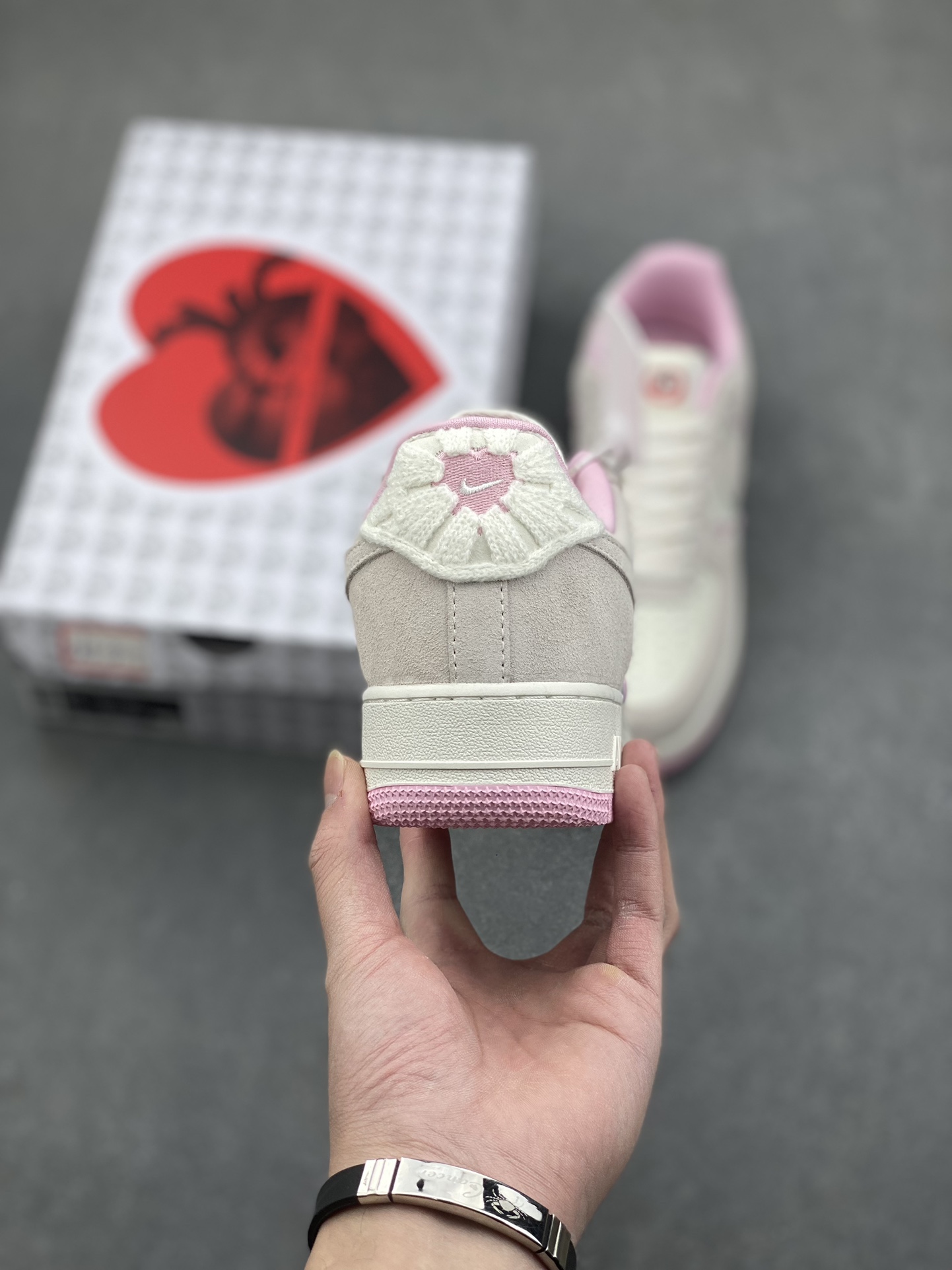 Nike Air Force 1 '07 Low Casual Sneaker - Pink/White, All-Day Comfort 5 i1734809367 5455 5