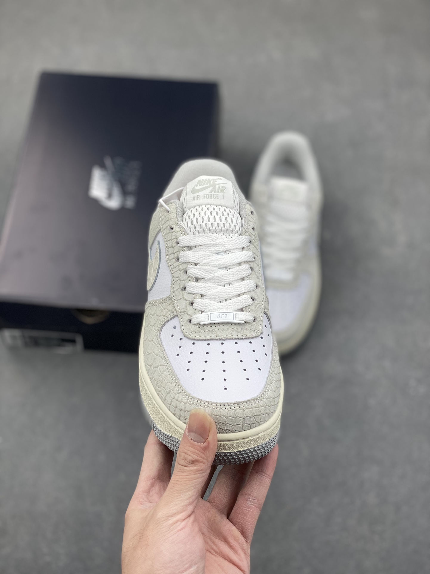 Nike Air Force 1 '07 Low Casual Sneakers - Versatile, Comfortable, Stylish 3 i1734809429 1094 1