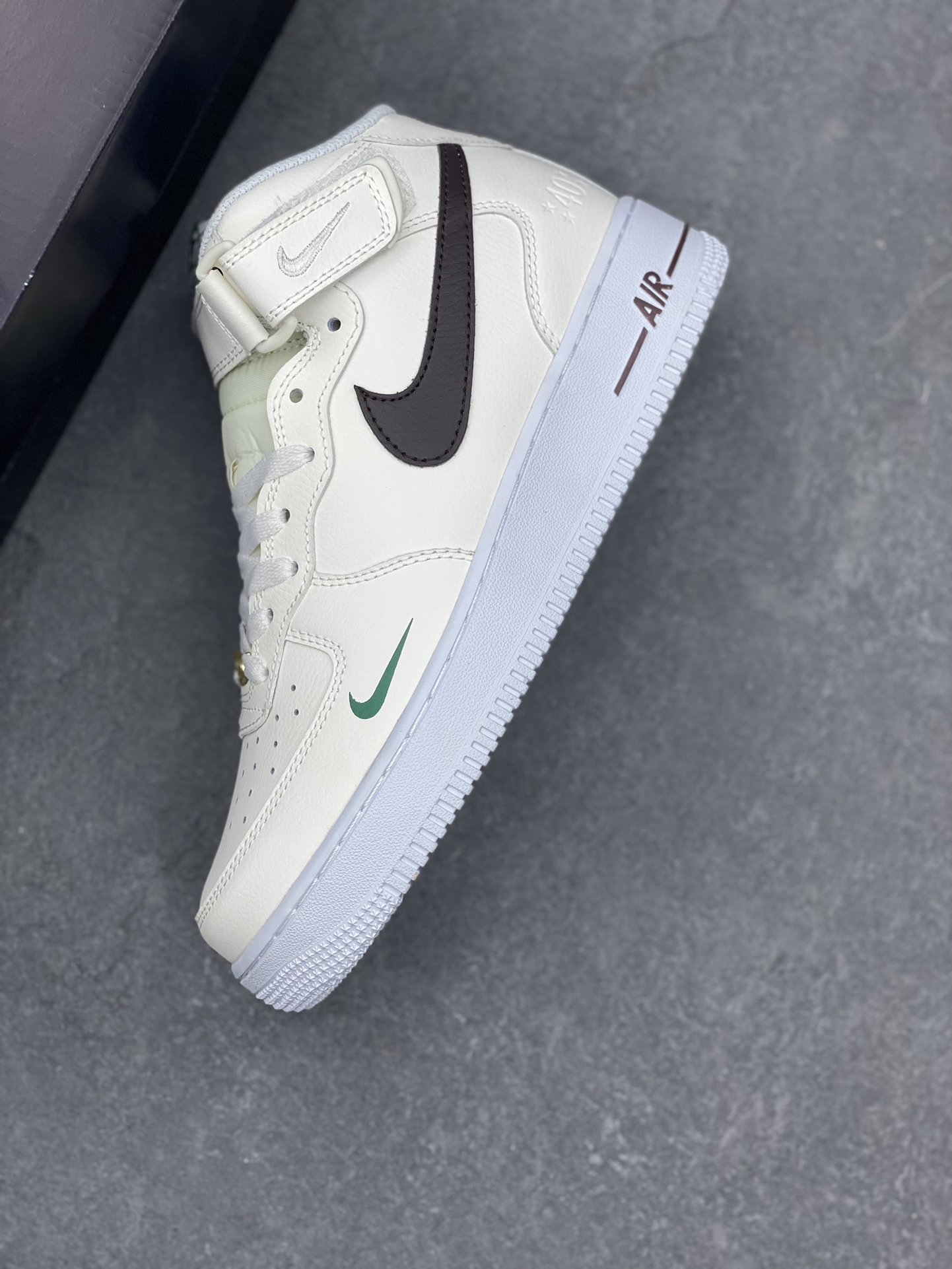 NK Air Force 1 Sneakers - Iconic Style & Premium Comfort 8 i1734809468 9358 2