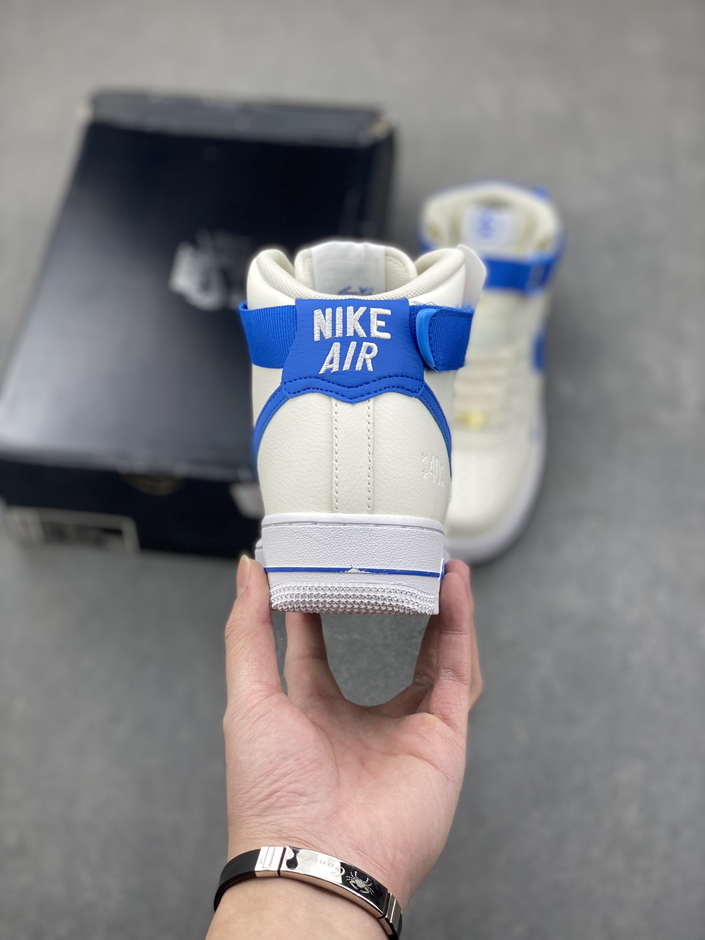 Nike Air Force 1 High-Top Sneakers - Cream/Blue - DQ7584-100 5 i1734809523 8377 6