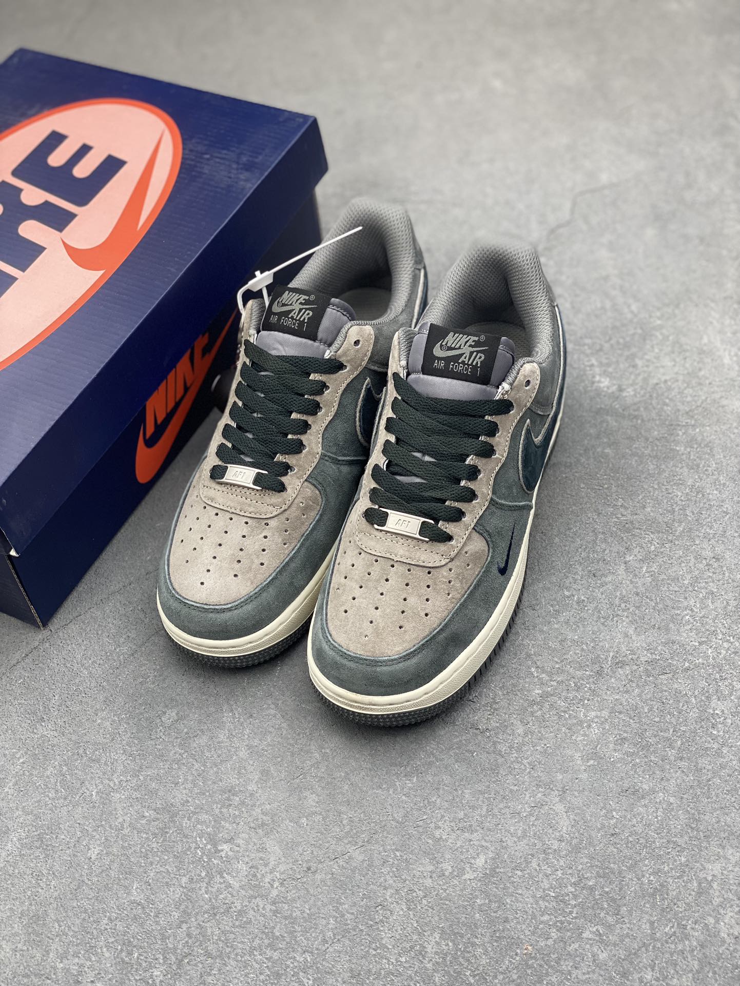 Nike Air Force 1 Low 'Black Eight' Custom Sneakers - Limited Edition 9 i1734938783 8113 0