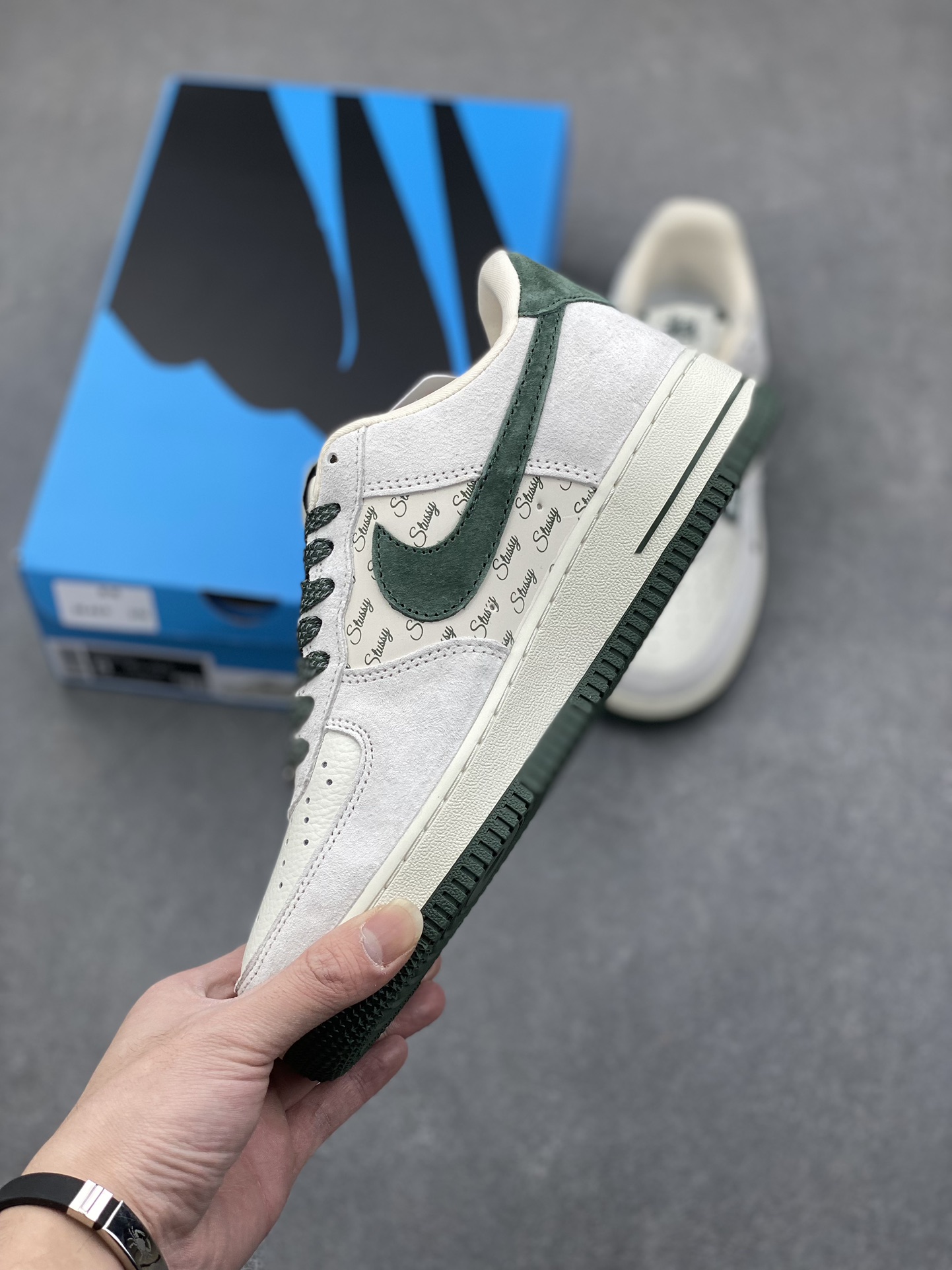 Nike Air Force 1 '07 Low Stussy Collab Green Suede - Limited Edition 4 i1734974001 2943 1