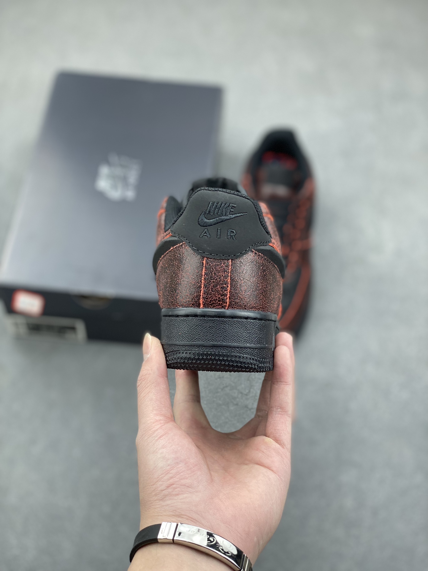 Nike Air Force 1 '07 Low-Top Sneakers - Versatile & Comfortable 5 i1735057675 4089 3