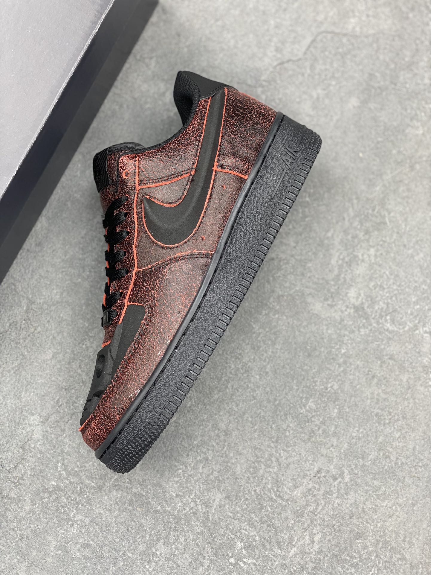 Nike Air Force 1 '07 Low-Top Sneakers - Versatile & Comfortable 8 i1735057675 9786 2