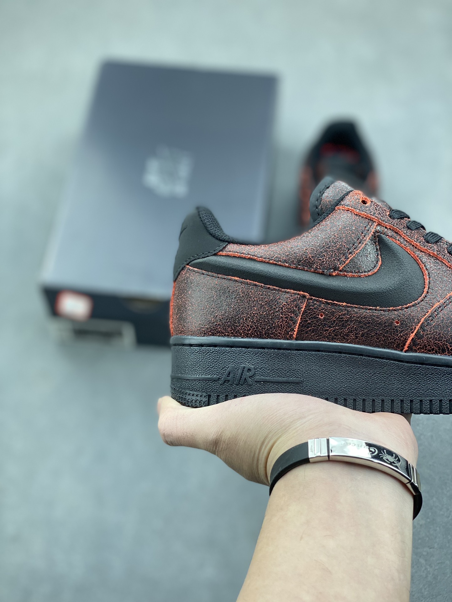 Nike Air Force 1 '07 Low-Top Sneakers - Versatile & Comfortable 6 i1735057676 2038 6