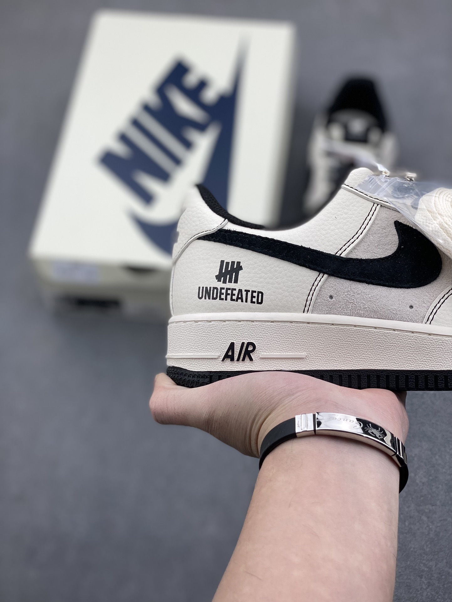 Nike Air Force 1 '07 Low UNDEFEATED Collaboration Sneakers 6 i1735058048 119 4