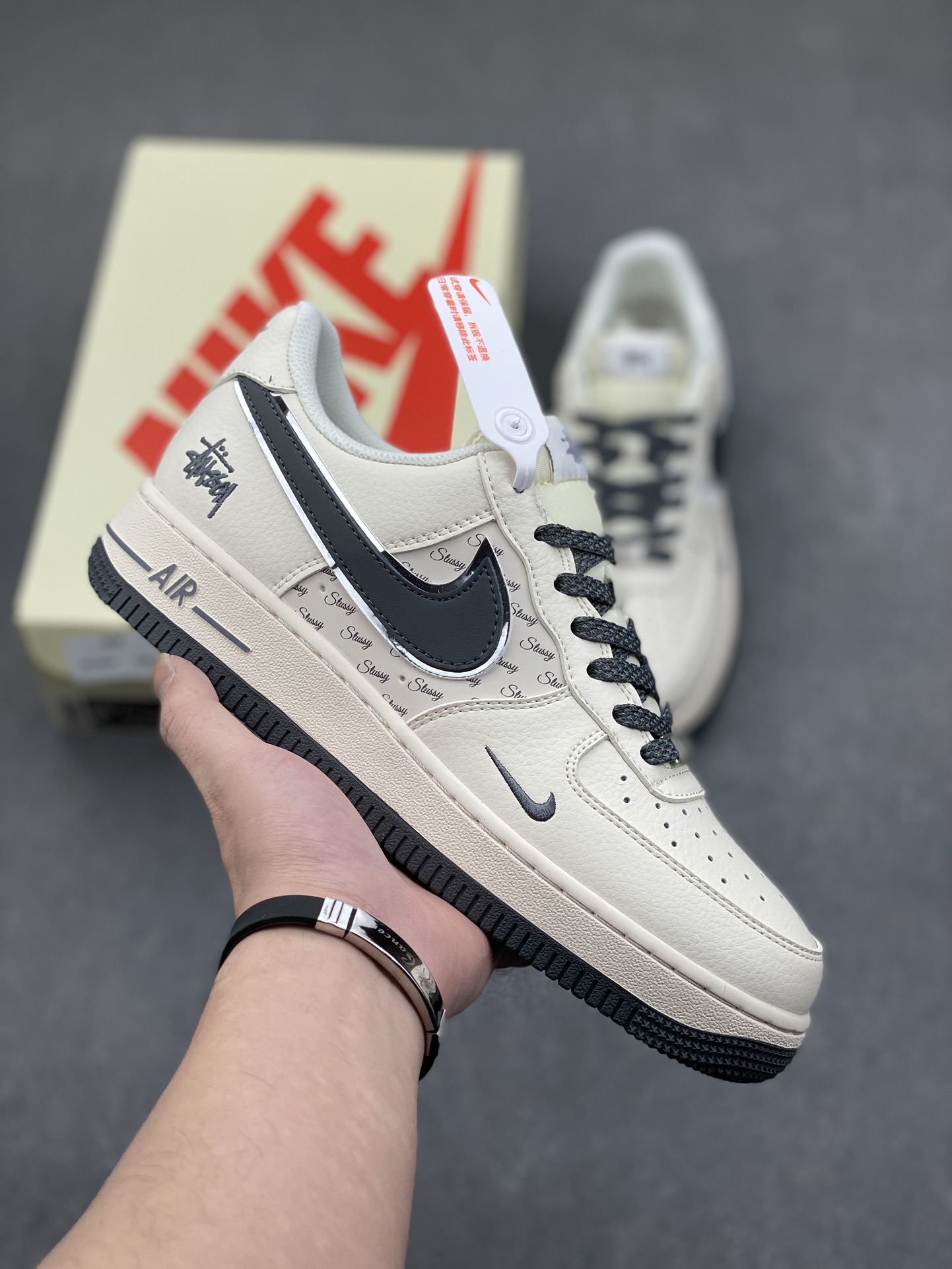 Nike Air Force 1 '07 Low Stussy Collab Sneakers - Limited Edition 2 i1735058127 474 7