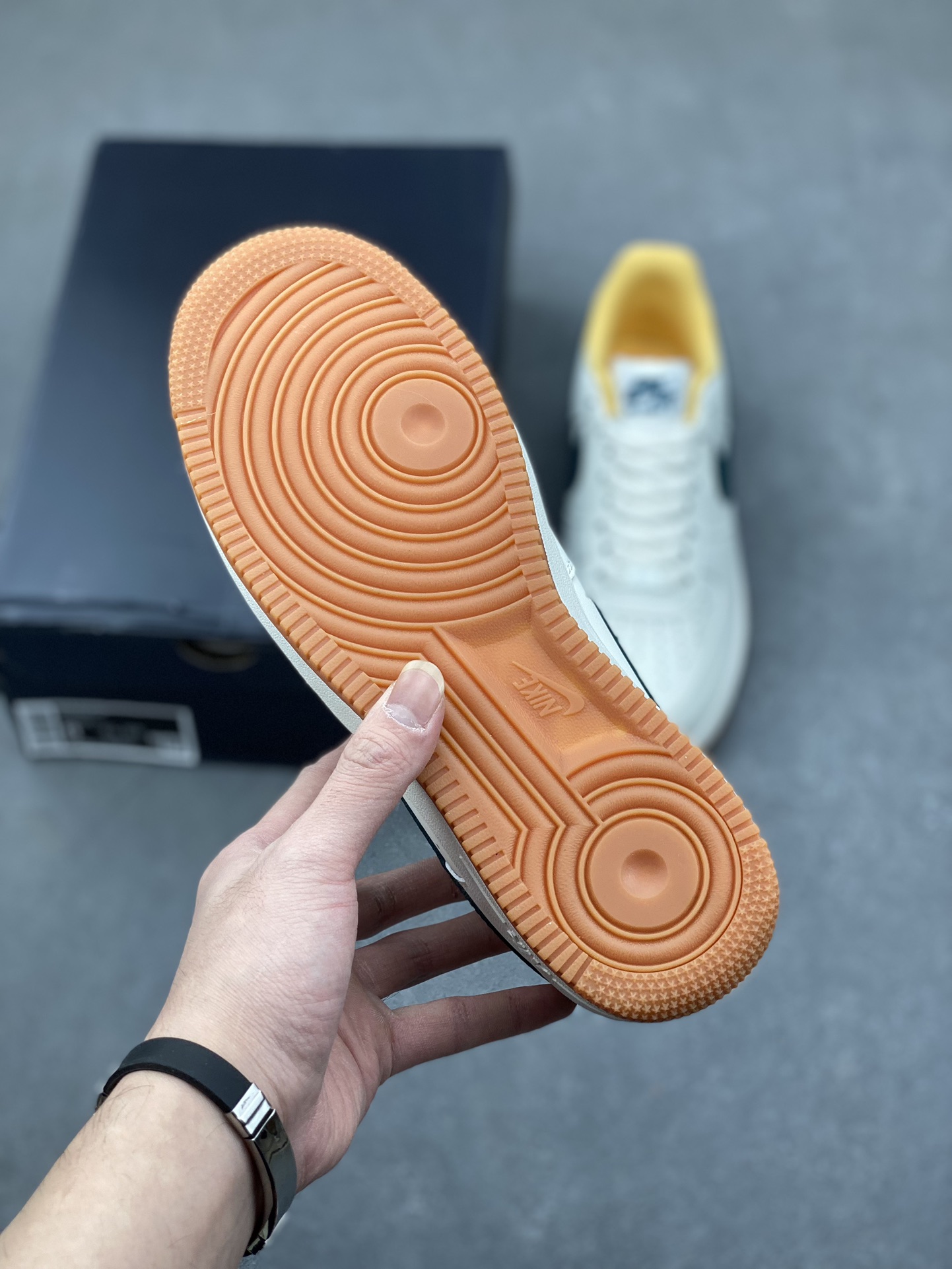 Nike Air Force 1 '07 Low FD9063-101 Authentic Edition - Stylish & Comfortable! 7 i1735152995 6505 3