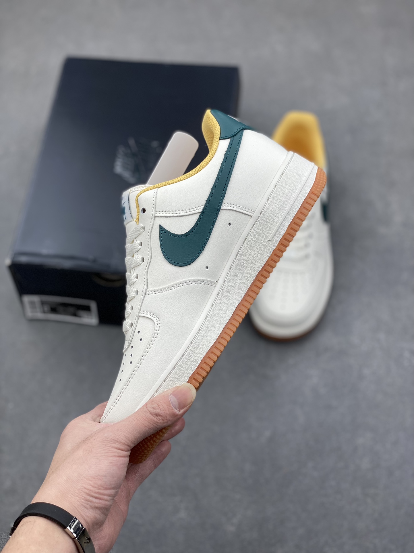 Nike Air Force 1 '07 Low FD9063-101 Authentic Edition - Stylish & Comfortable! 4 i1735152995 8258 4