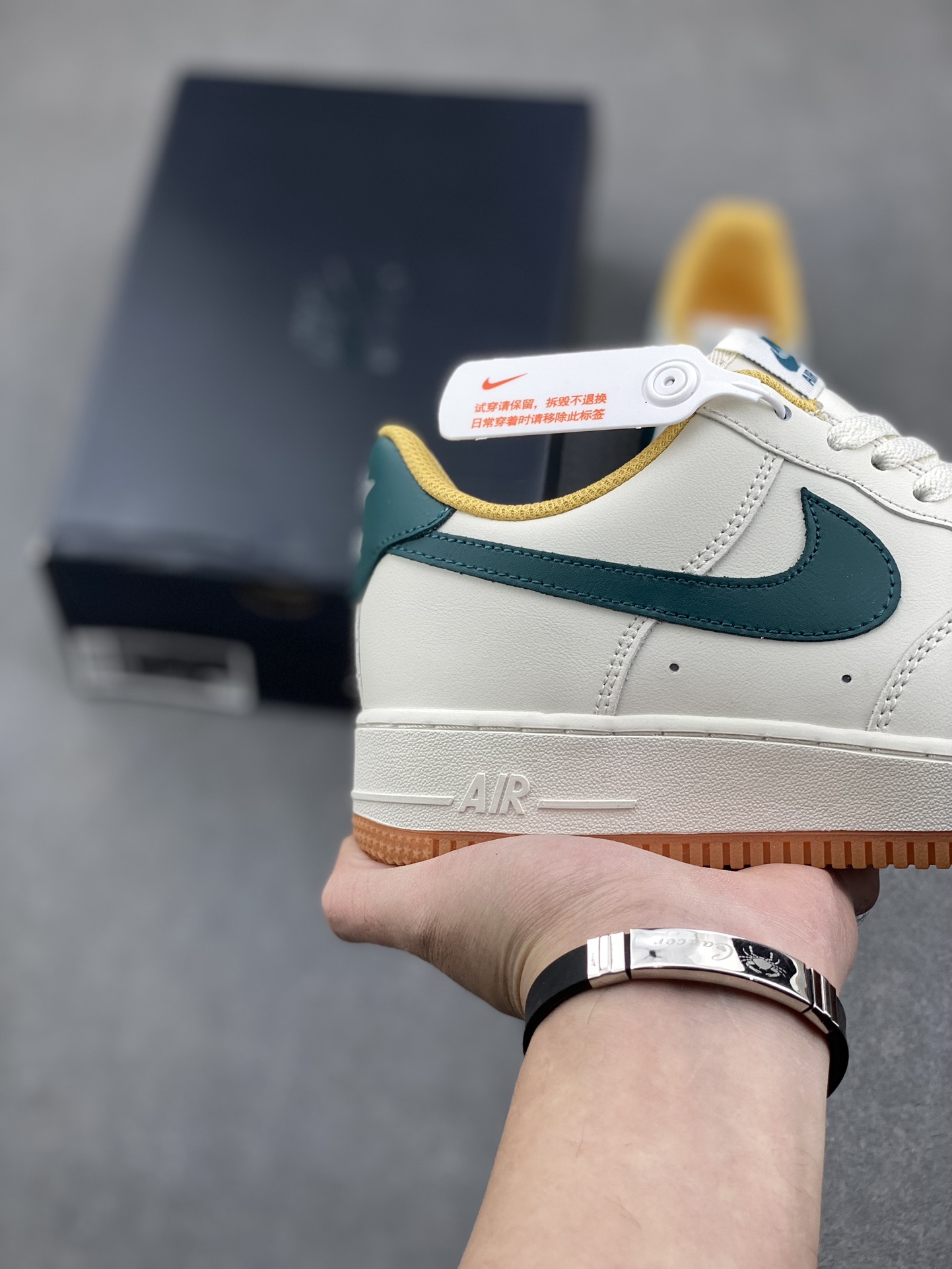 Nike Air Force 1 '07 Low FD9063-101 Authentic Edition - Stylish & Comfortable! 6 i1735152996 1481 8