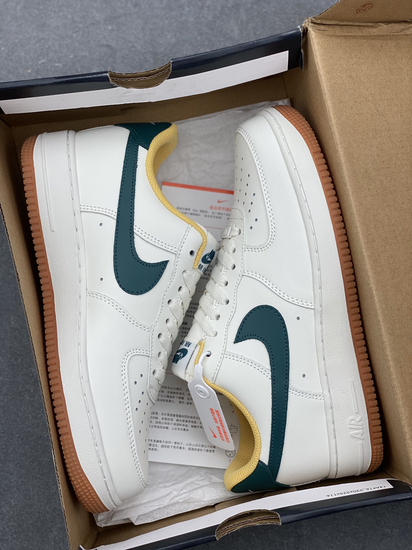 Nike Air Force 1 '07 Low FD9063-101 Authentic Edition - Stylish & Comfortable! 10 i1735152996 2216 7