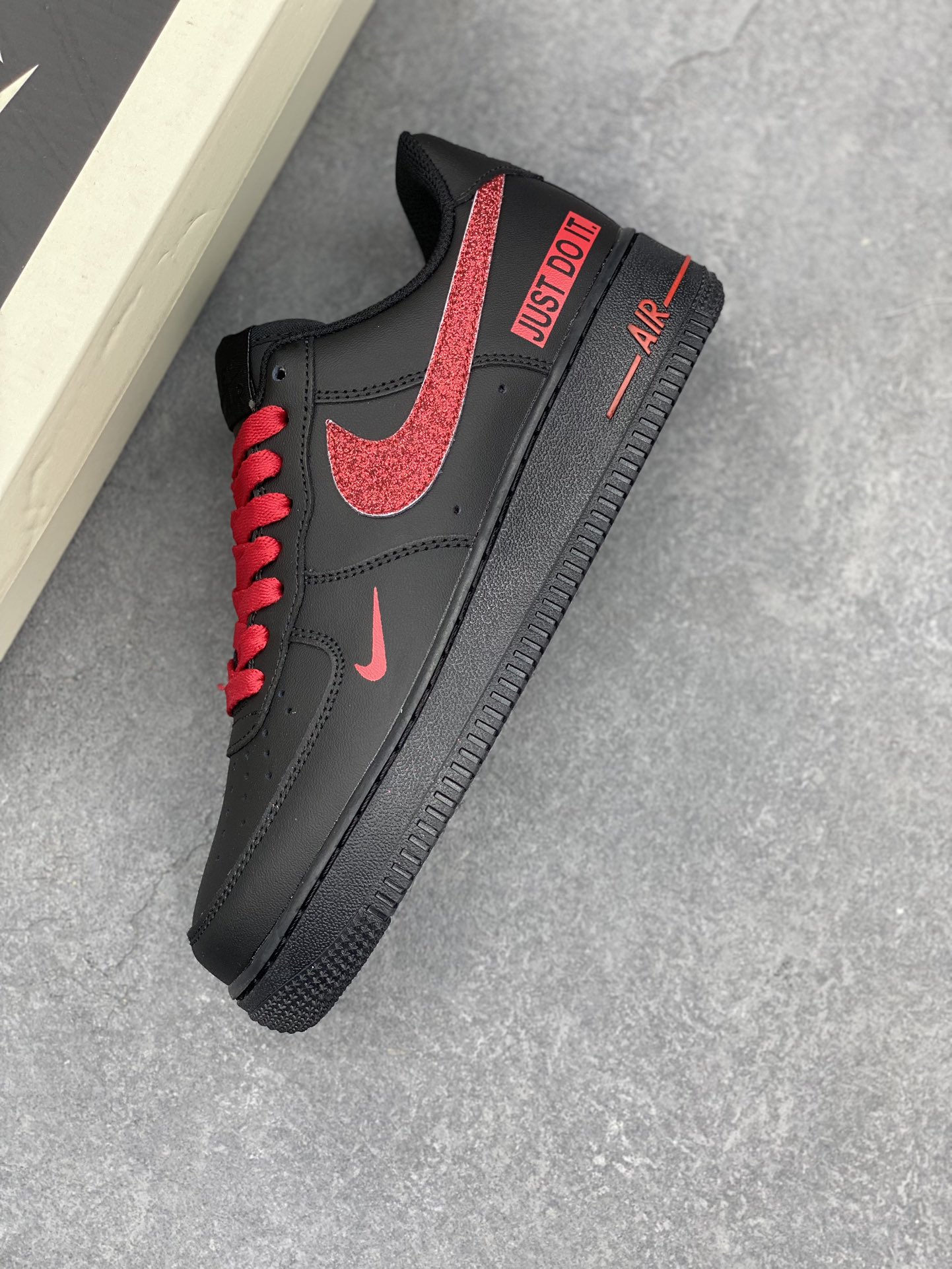 Nike Air Force 1 Low "Just Do It" Black Red Sneakers 8 i1735153051 7970 4