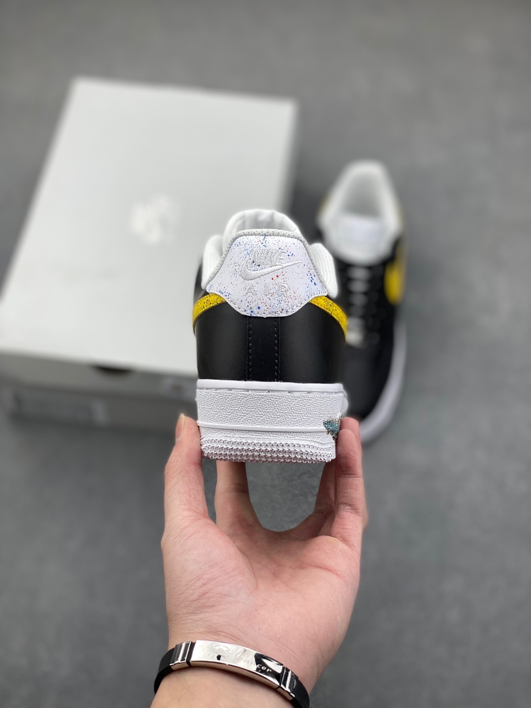Nike Air Force 1 '07 Low Black Yellow, Classic Style & Comfort 5 i1735240223702 3577 0 3