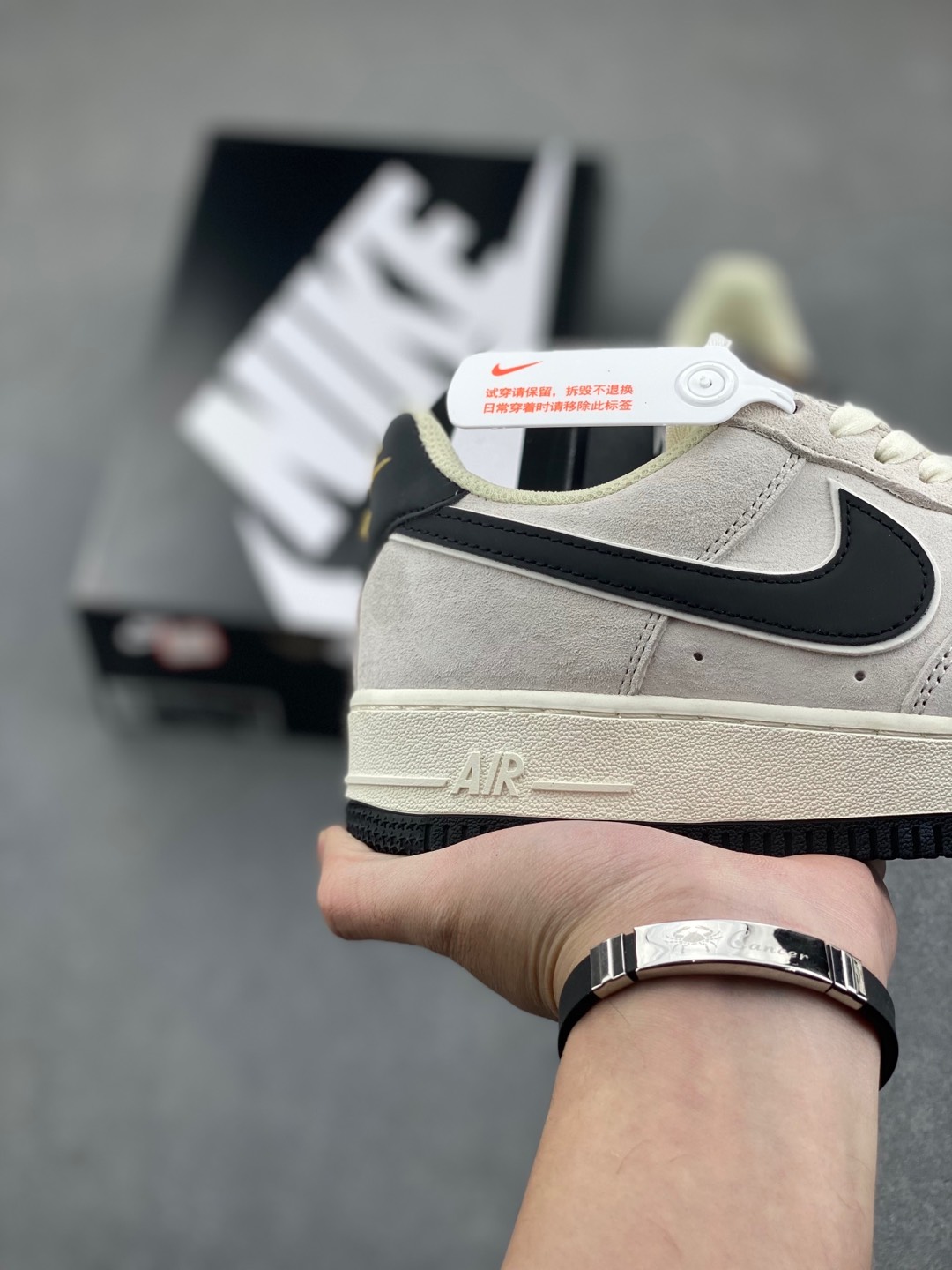 Nike Air Force 1 '07 Low Sneakers - Original Design & Comfortable Fit 6 i1735240292360 9117 0 4