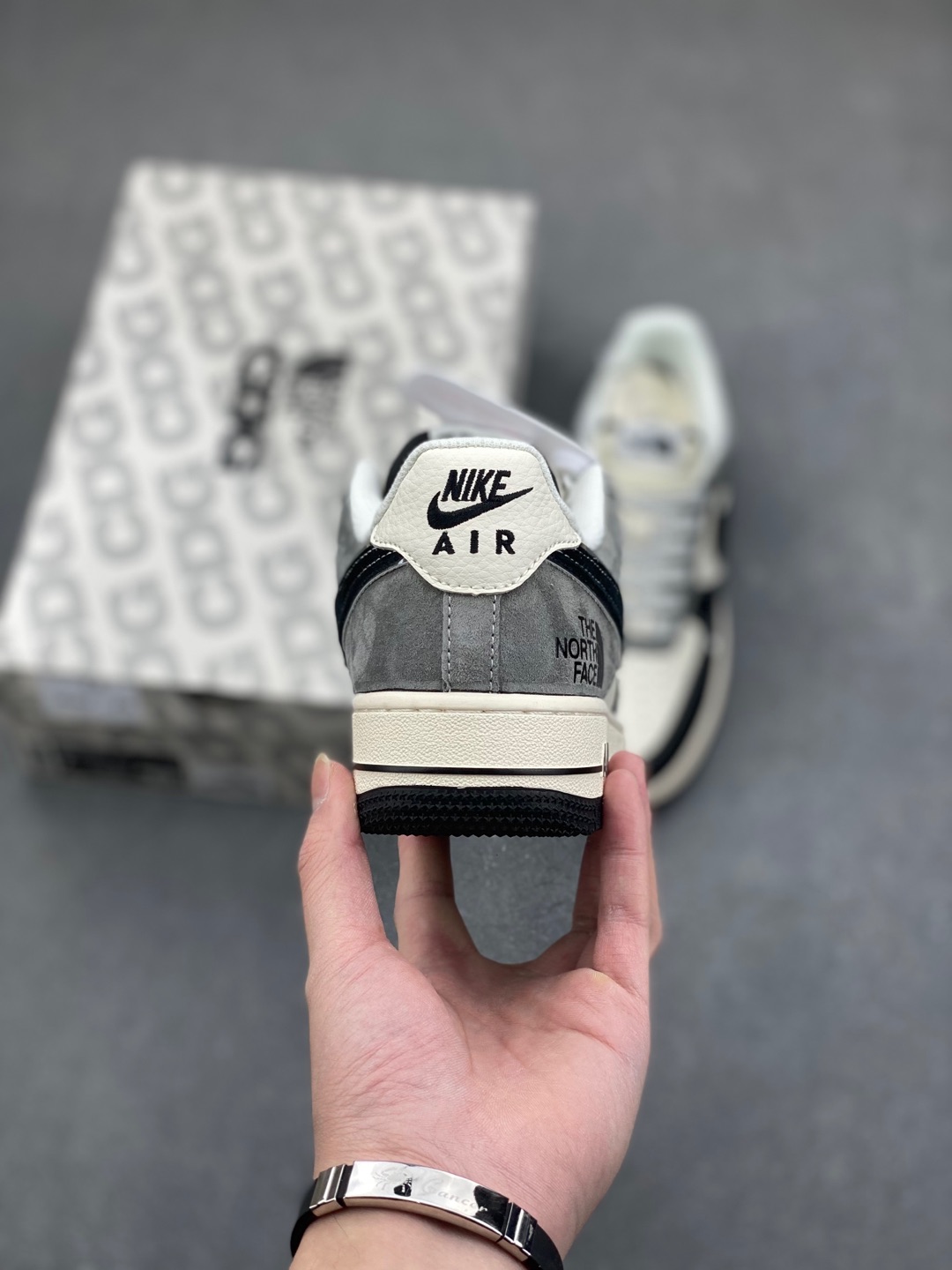 Nike Air Force 1 '07 Low The North Face Black/Grey Limited Edition 5 i1735240646215 1471 0 3