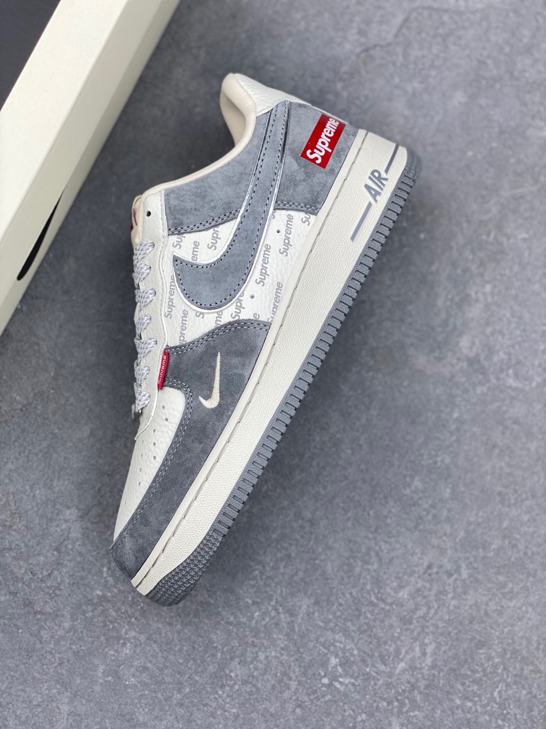 Nike Air Force 1 '07 Low Supreme Grey Snake Scale Sneakers 8 i1735240781427 4299 0 6